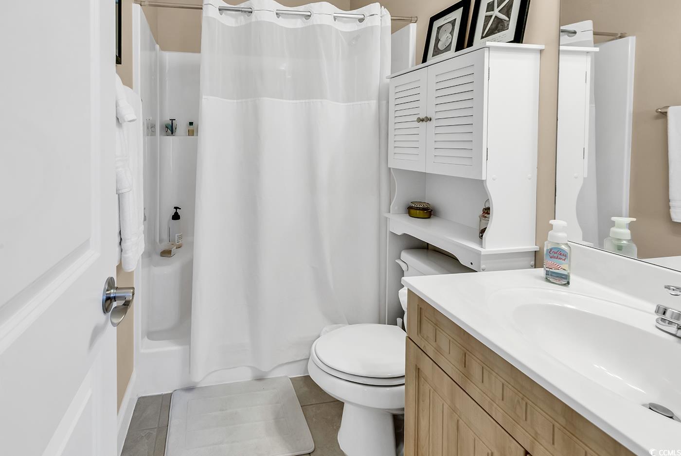 1005 Kelly Ct. Property Photo 34