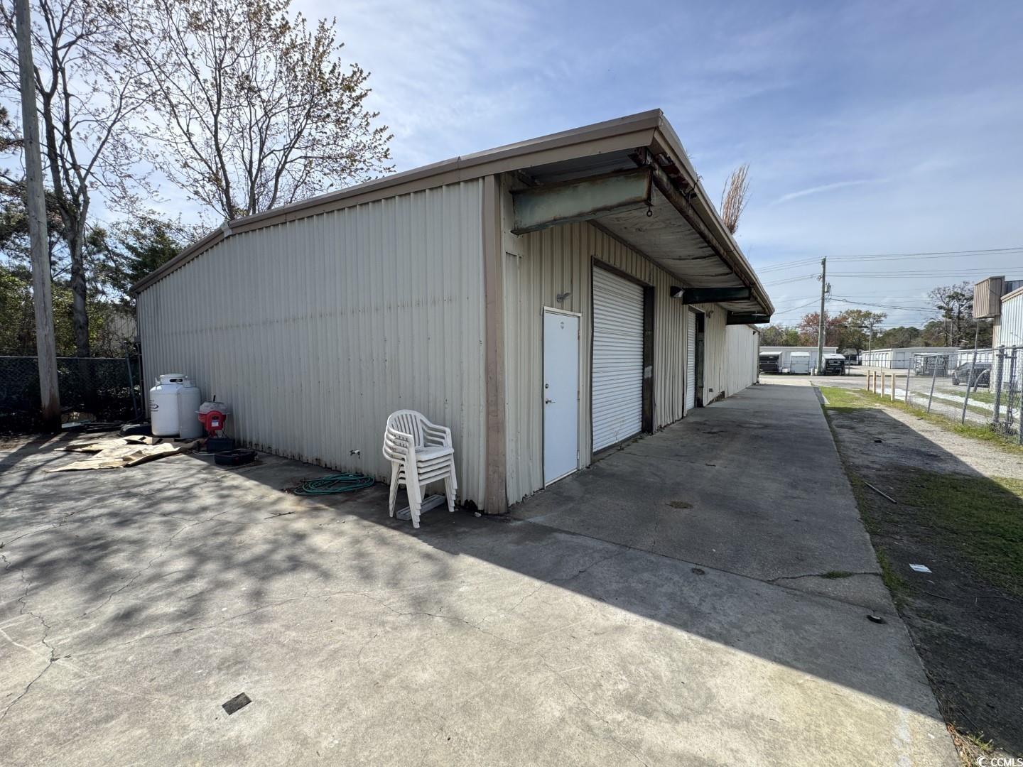 640 Sandy Ln. Property Photo 17