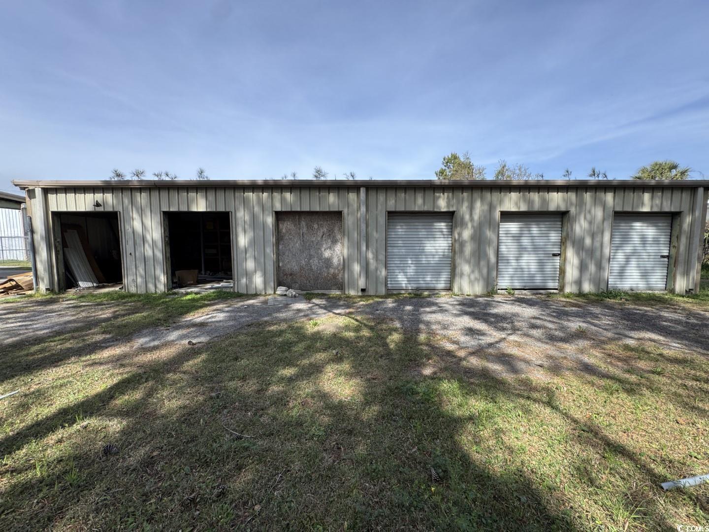 640 Sandy Ln. Property Photo 18