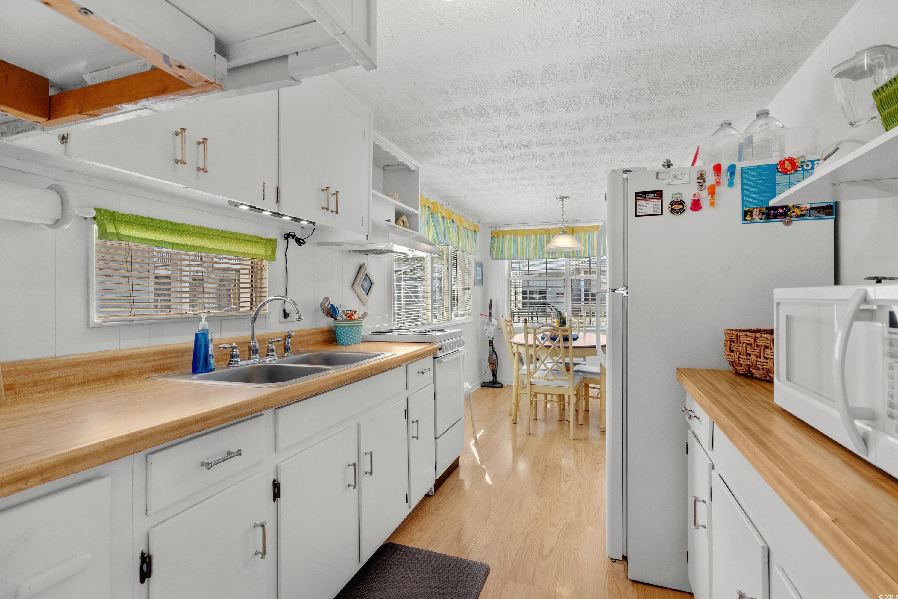 6001- 1776 S Kings Highway Property Photo 16