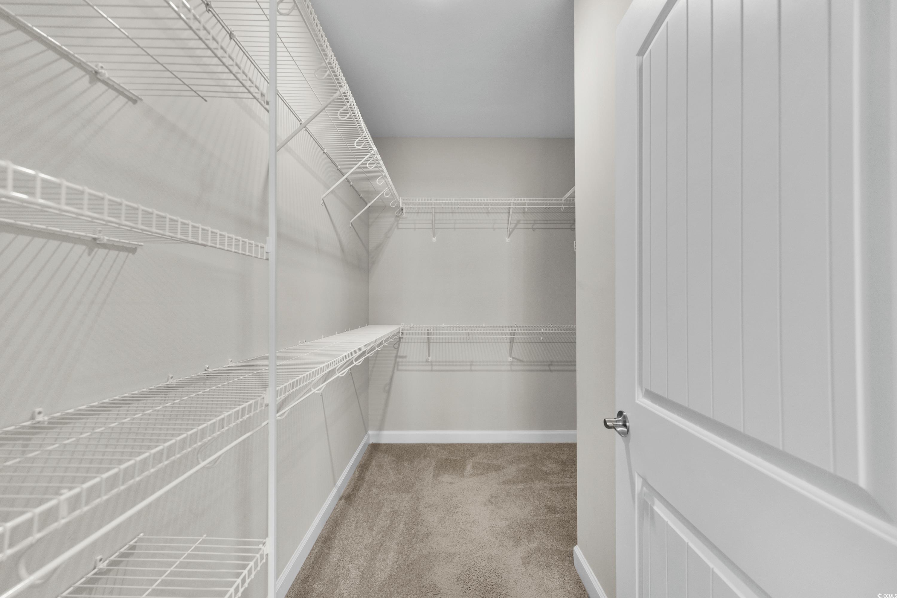 1031 Cascade Loop Property Photo 17
