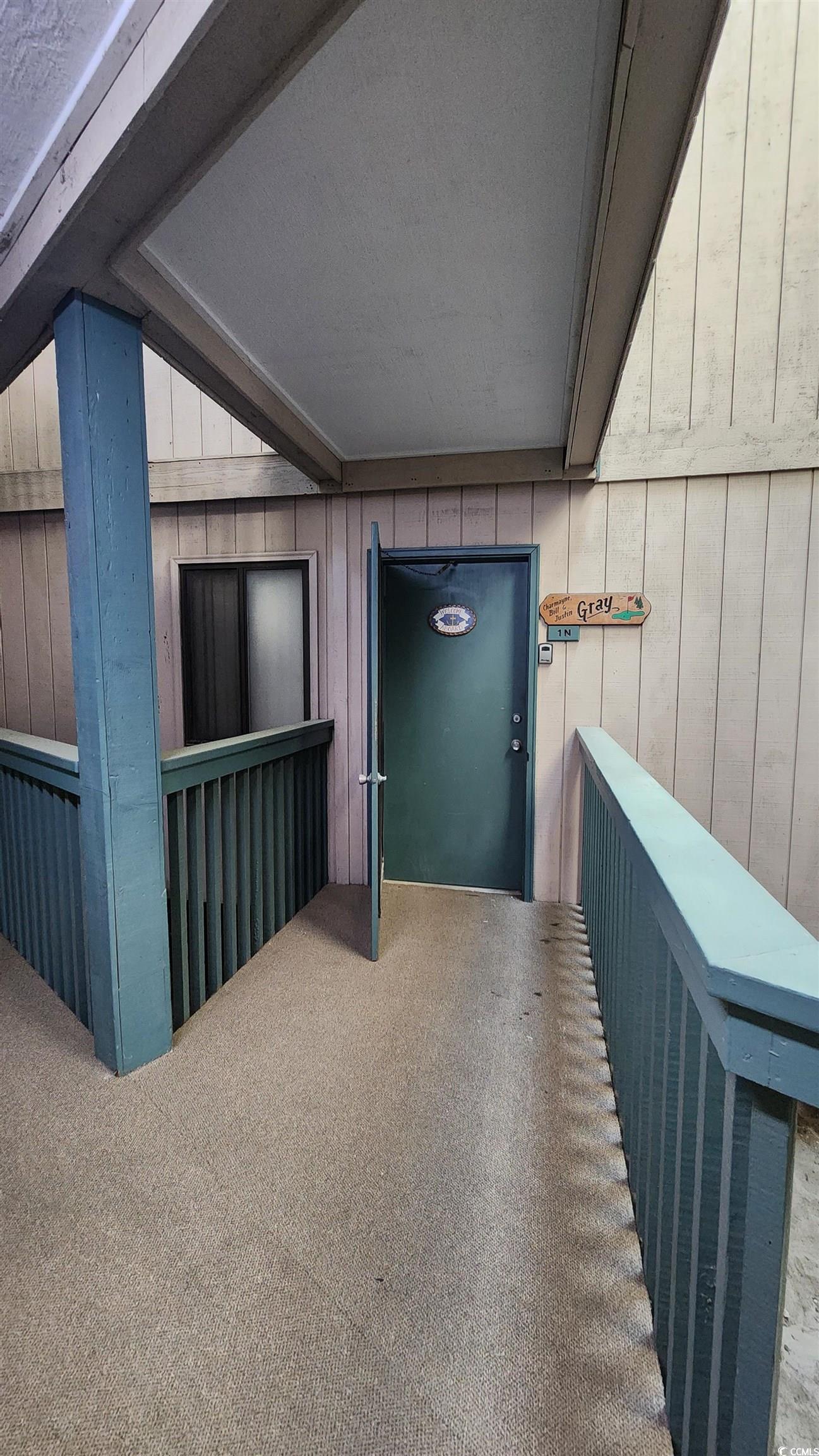 9540 Shore Dr. Property Photo 2