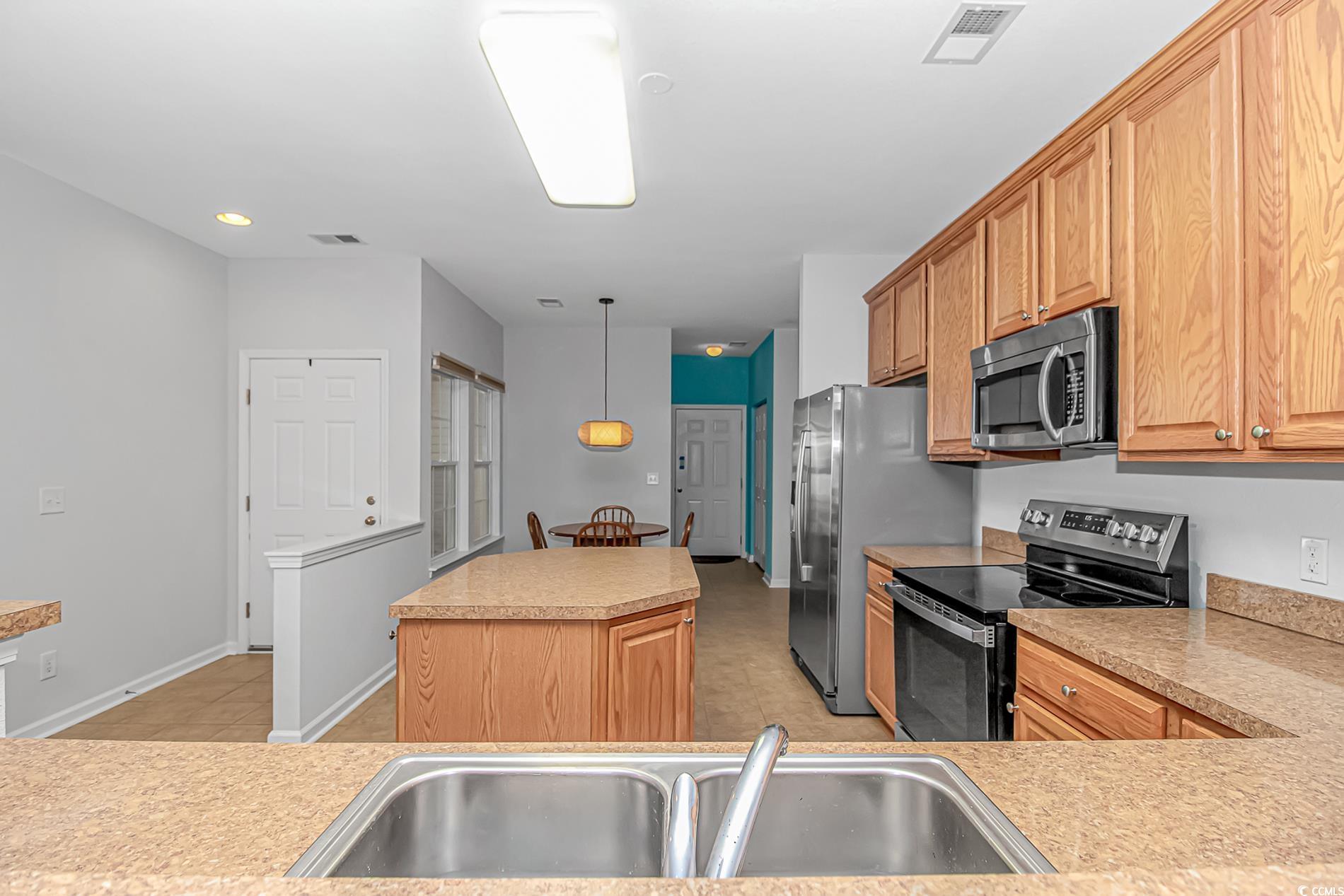 139 Chenoa Dr. Property Photo 8