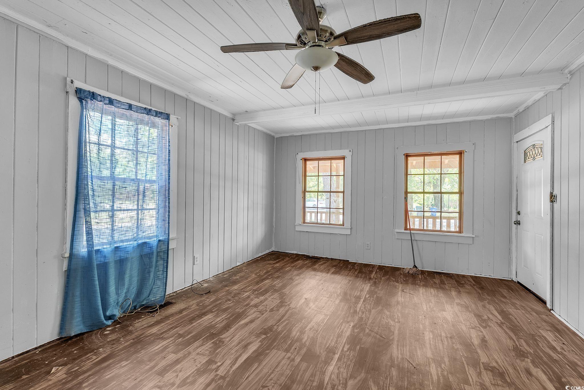 1800 9th Ave. Property Photo 9