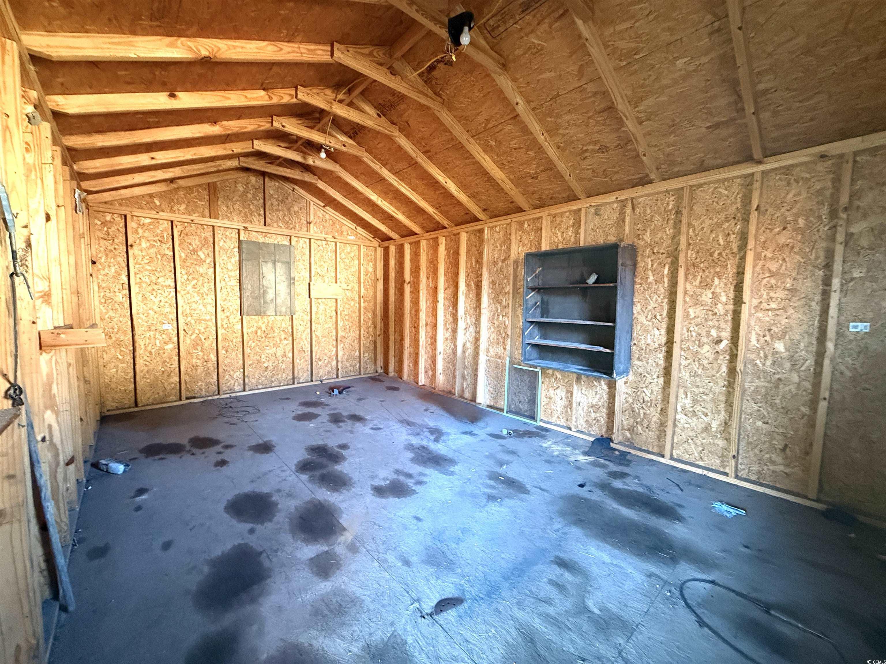 2765 County Line Rd. Property Photo 14