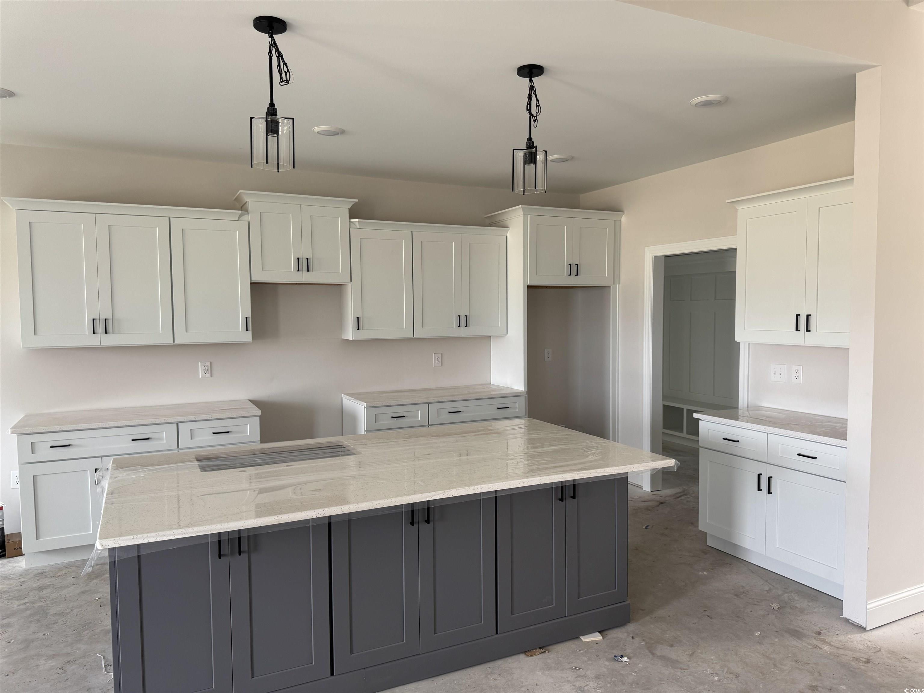 4971 Dupont Rd. Property Photo 3