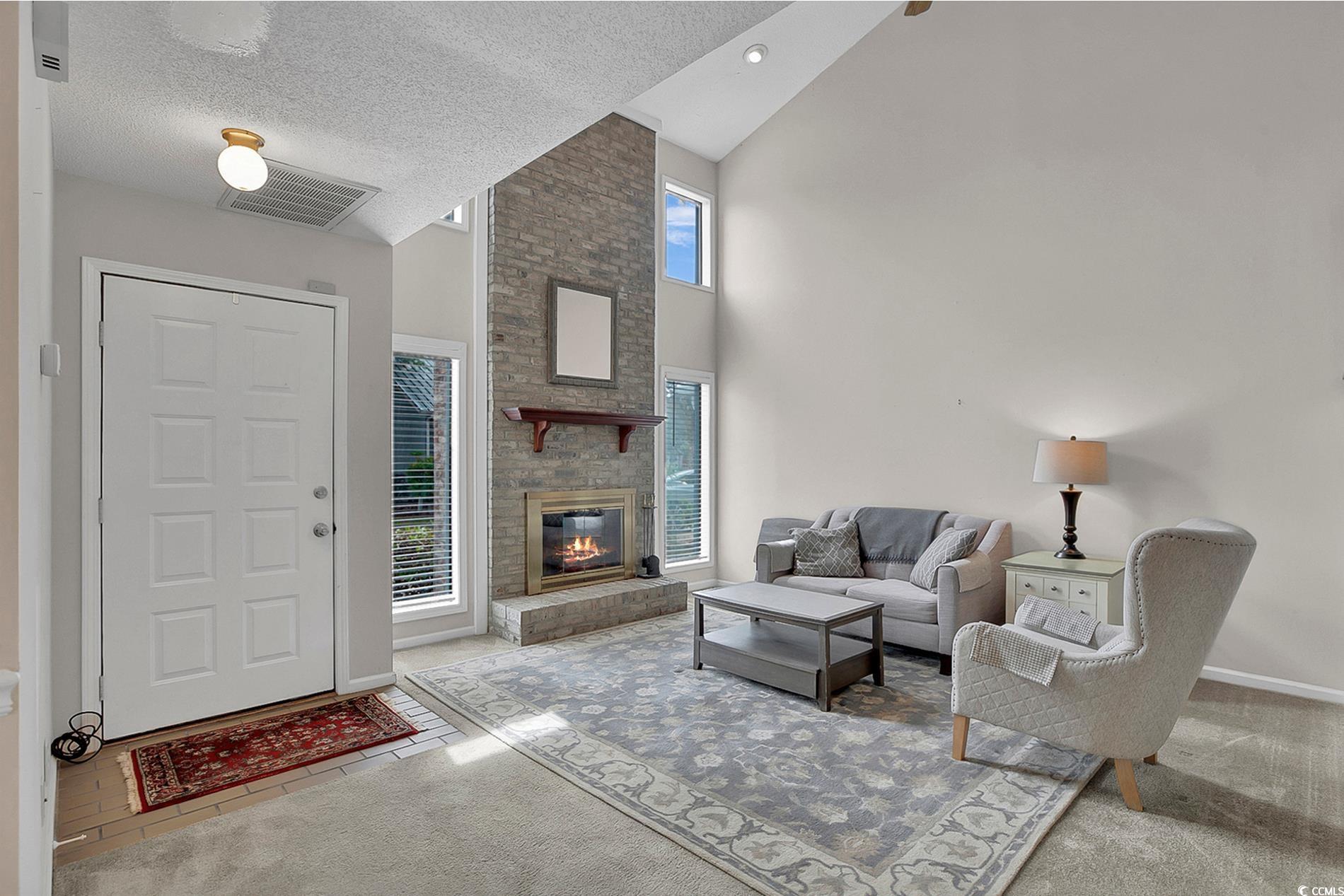 829 9th Ave. S Property Photo 6