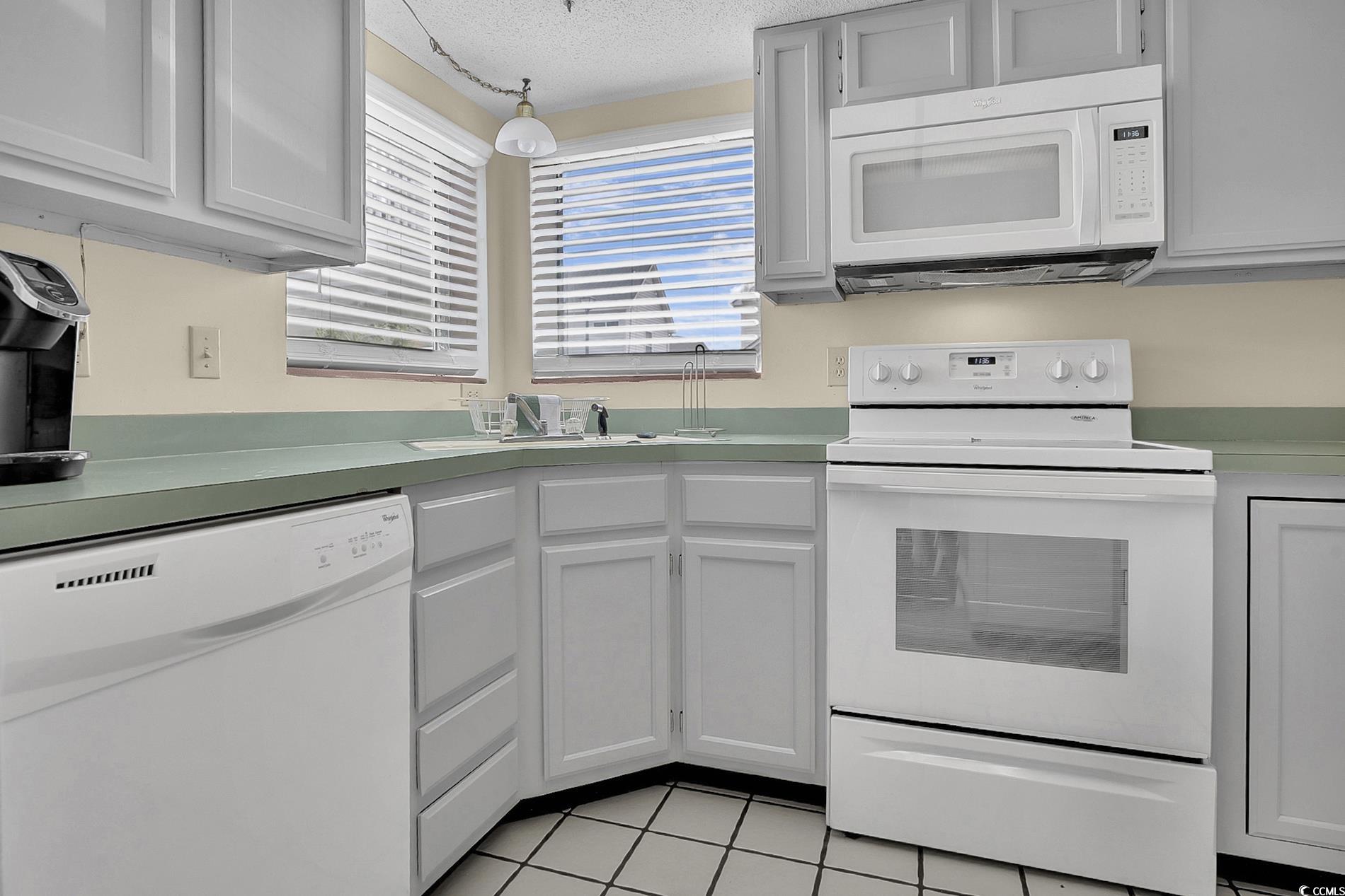 829 9th Ave. S Property Photo 10