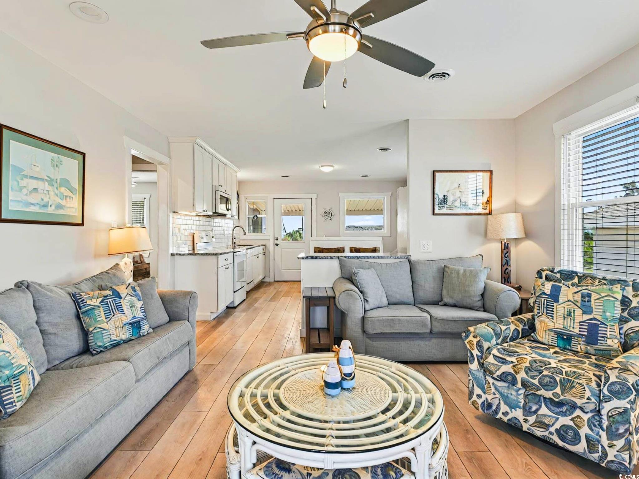 118 Seaside St. Property Photo 6