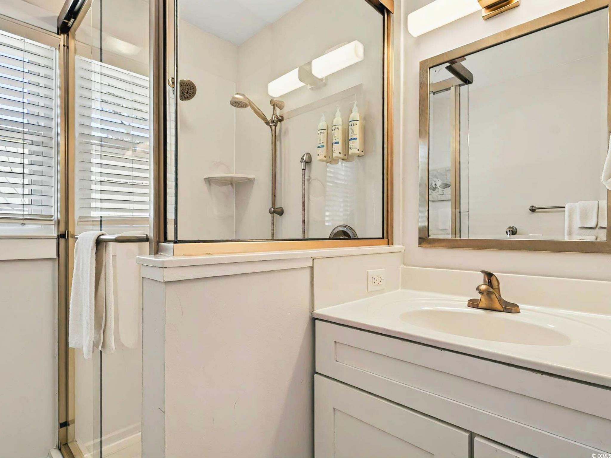 118 Seaside St. Property Photo 23