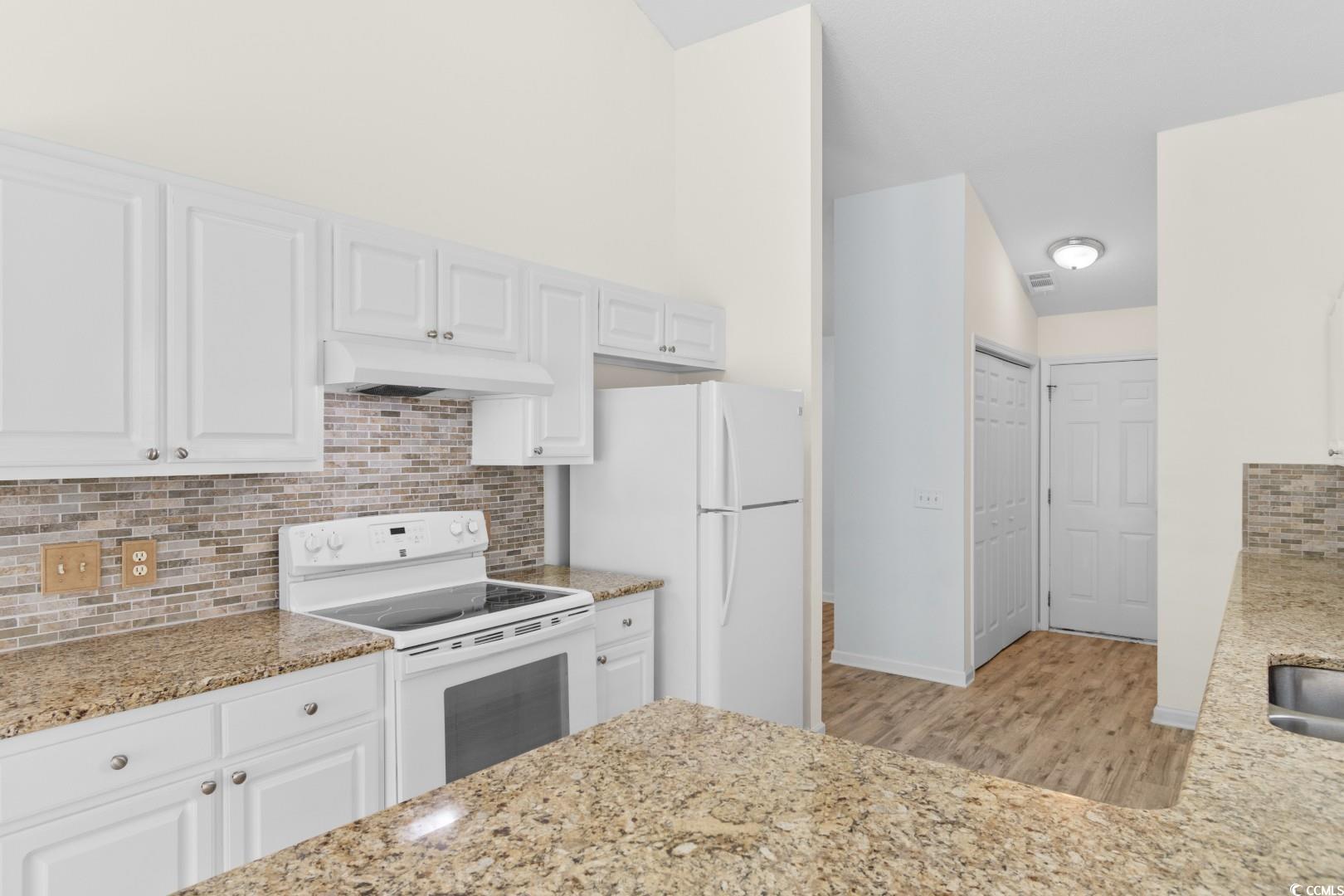 4591 Hidden Creek Ln. Property Photo 6