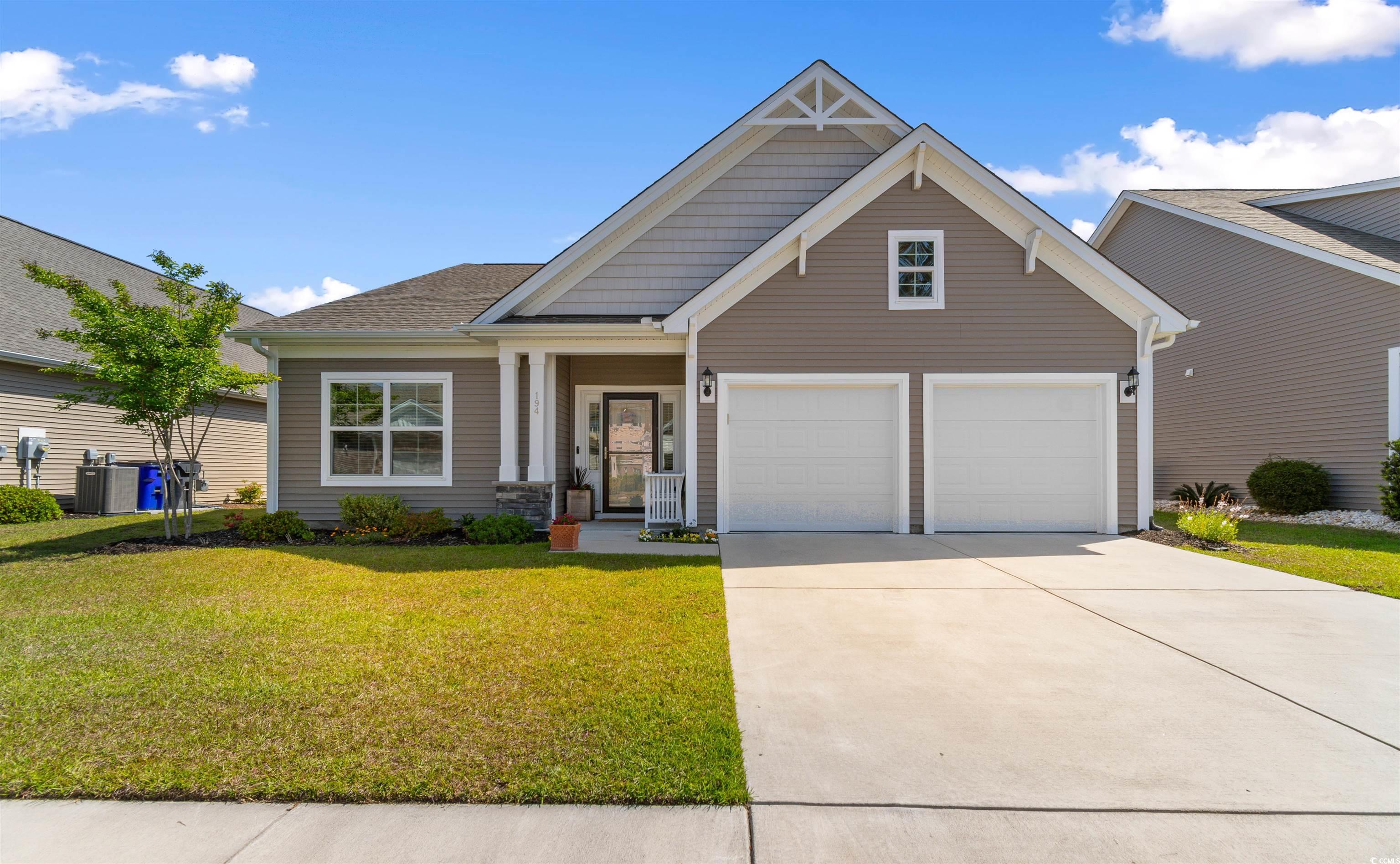 194 Zostera Dr. Property Photo 1
