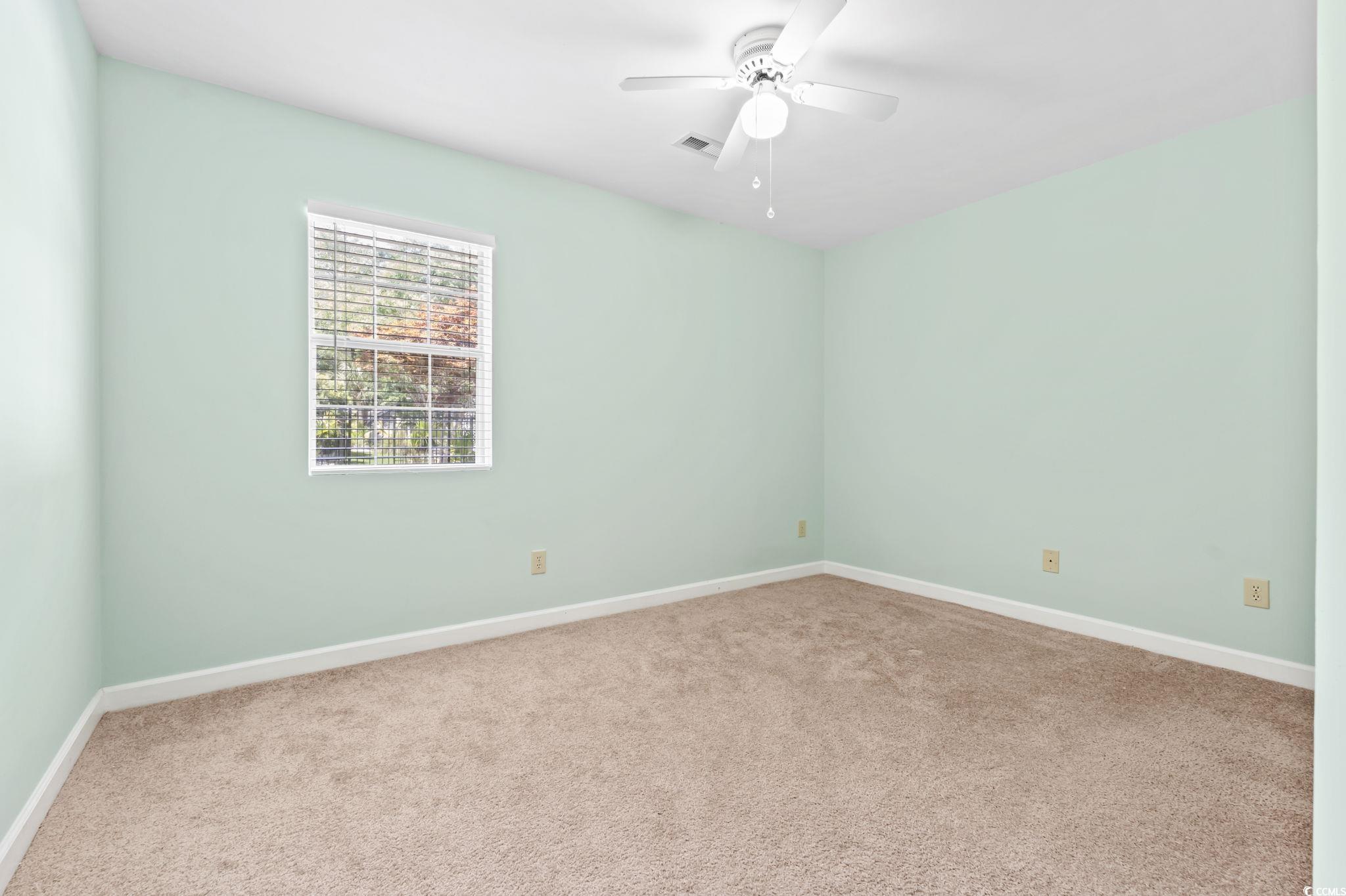 68 Voyagers Dr. Property Photo 18