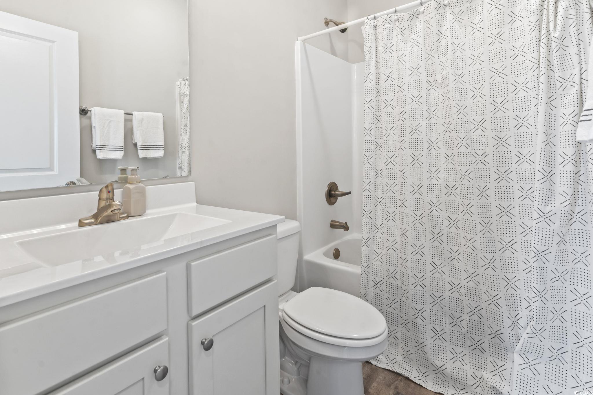 712 Hobonny Loop Property Photo 24