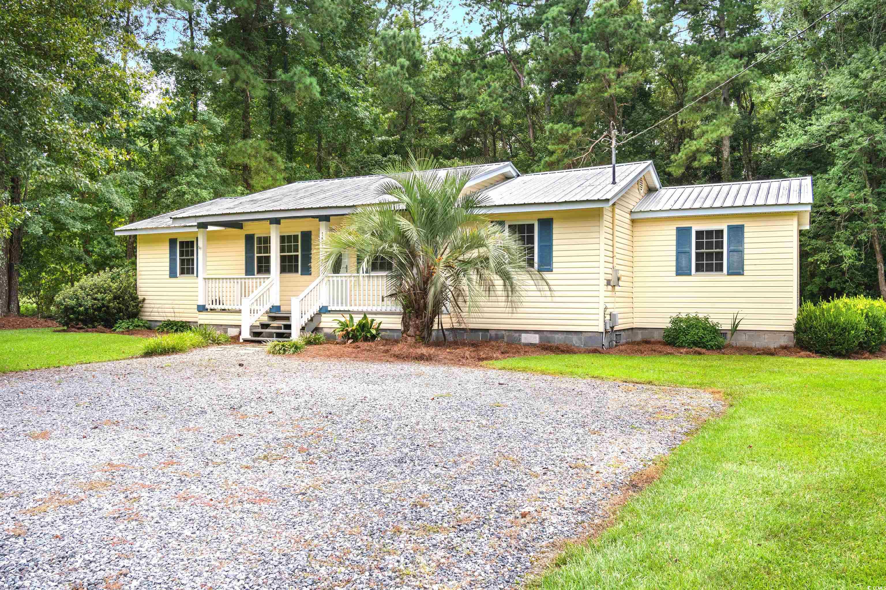 131 Oak Log Lake Rd. Property Photo 1