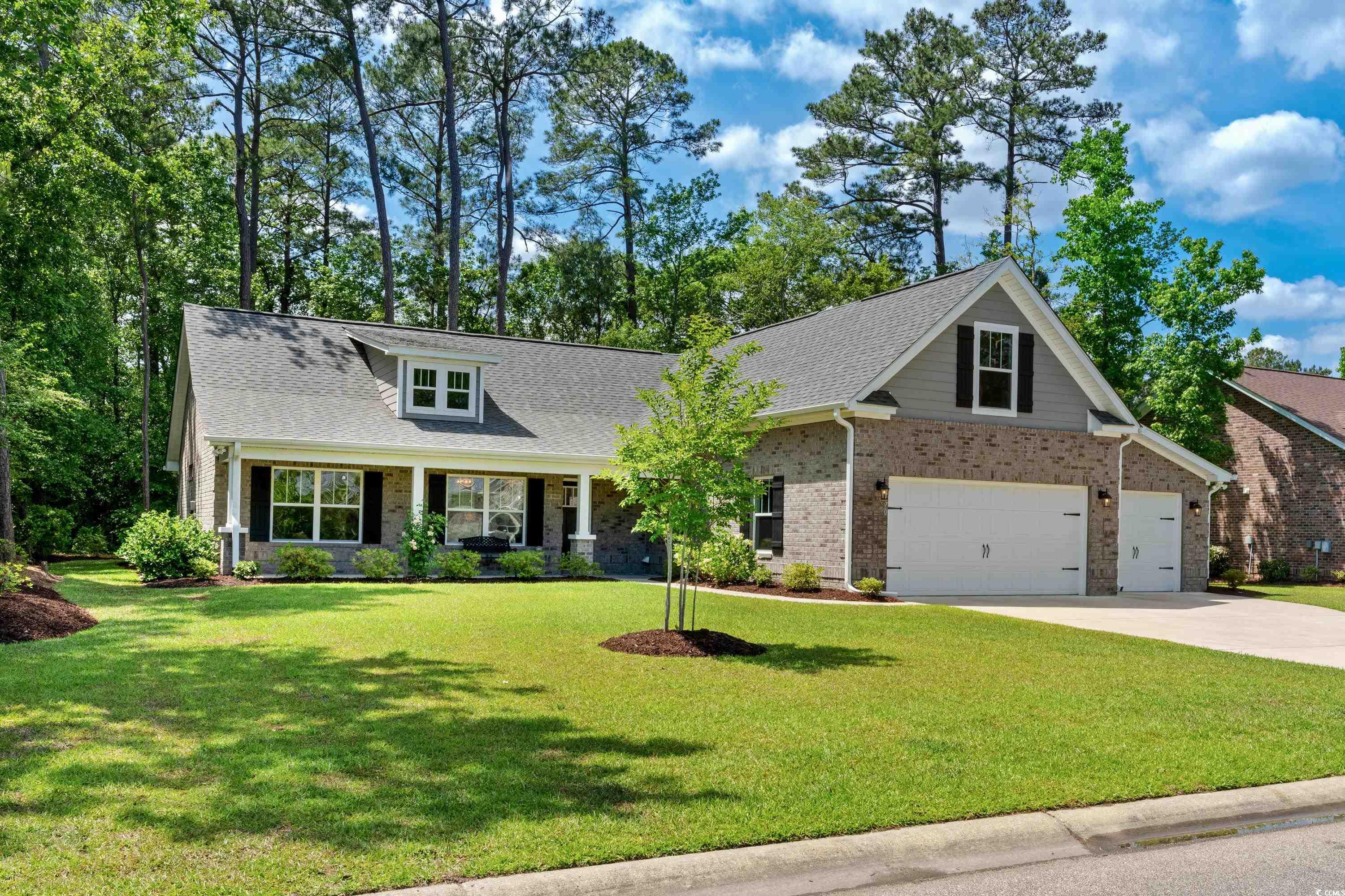 370 Foxtail Dr. Property Photo 1