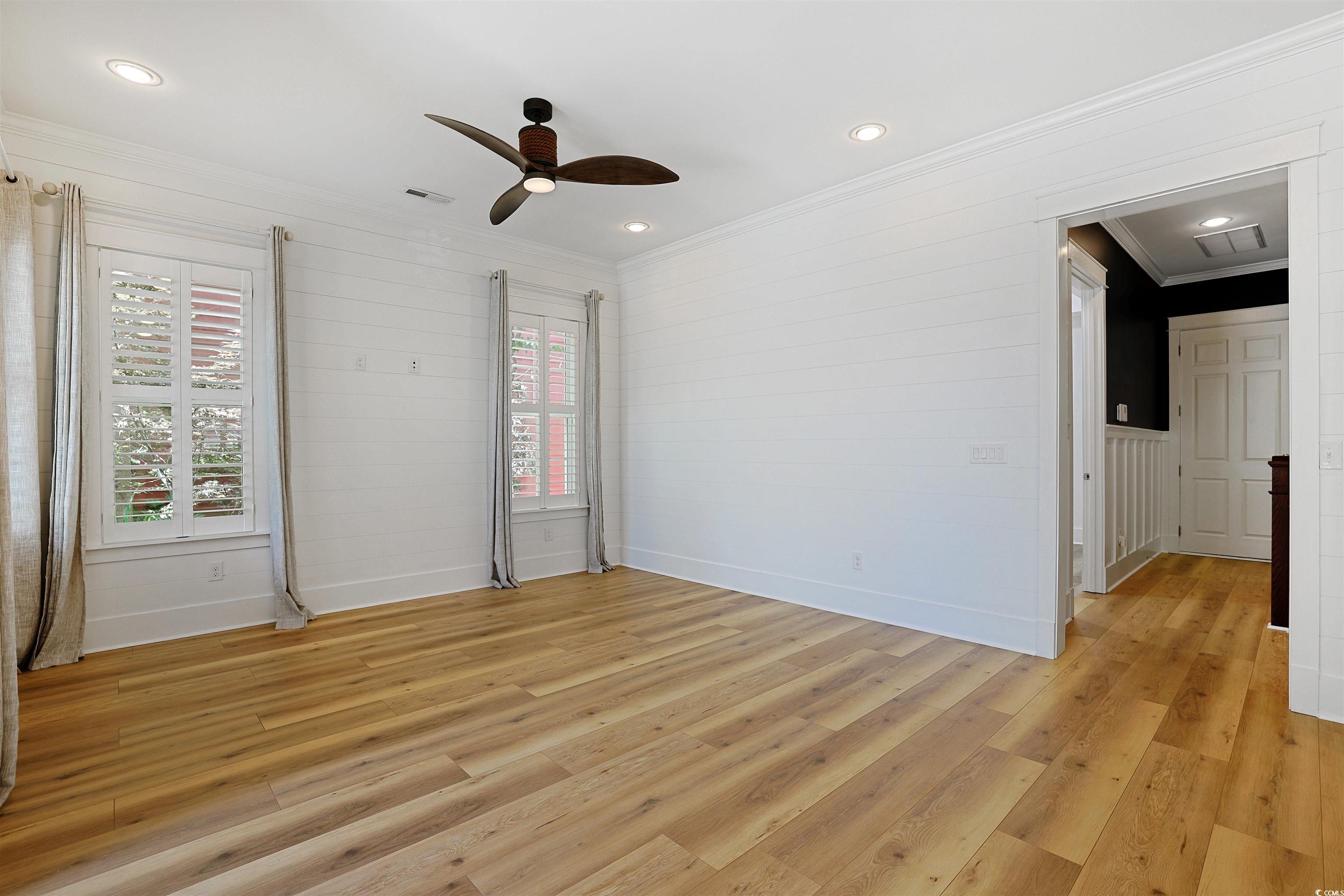 1359 Peterson St. Property Photo 5
