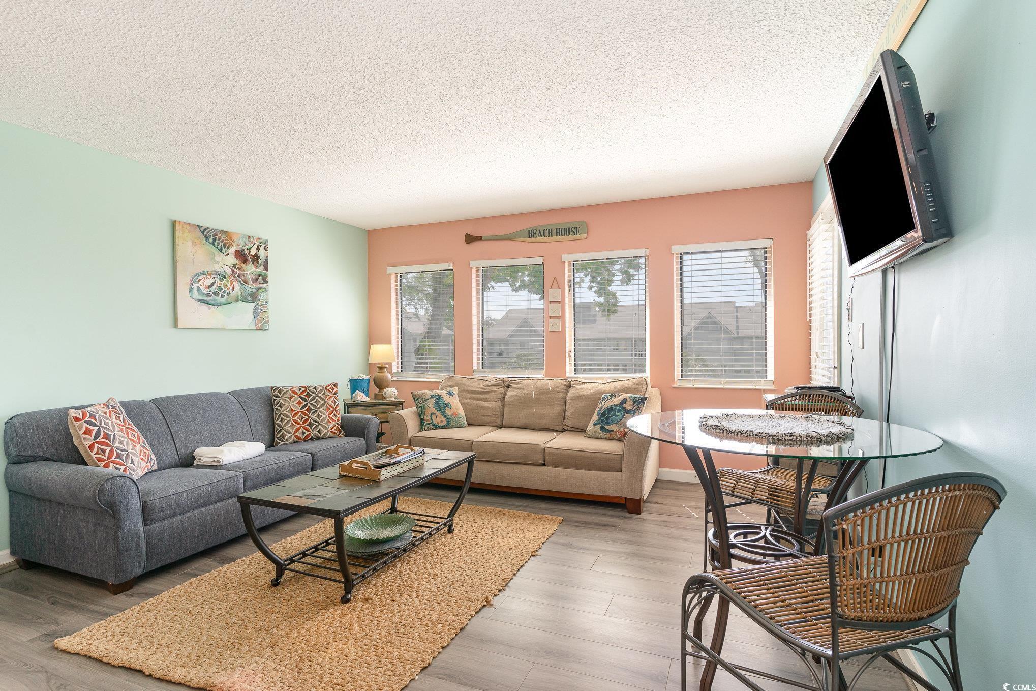 5905 S Kings Highway Property Photo 3