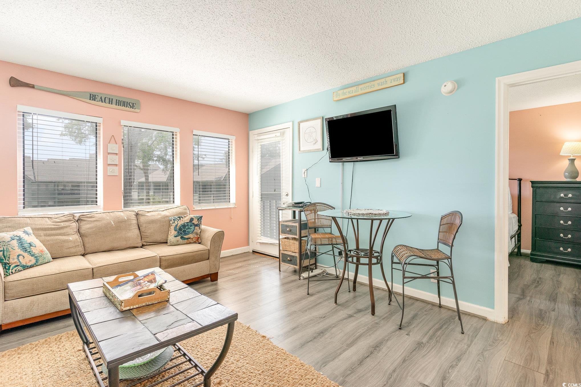 5905 S Kings Highway Property Photo 4