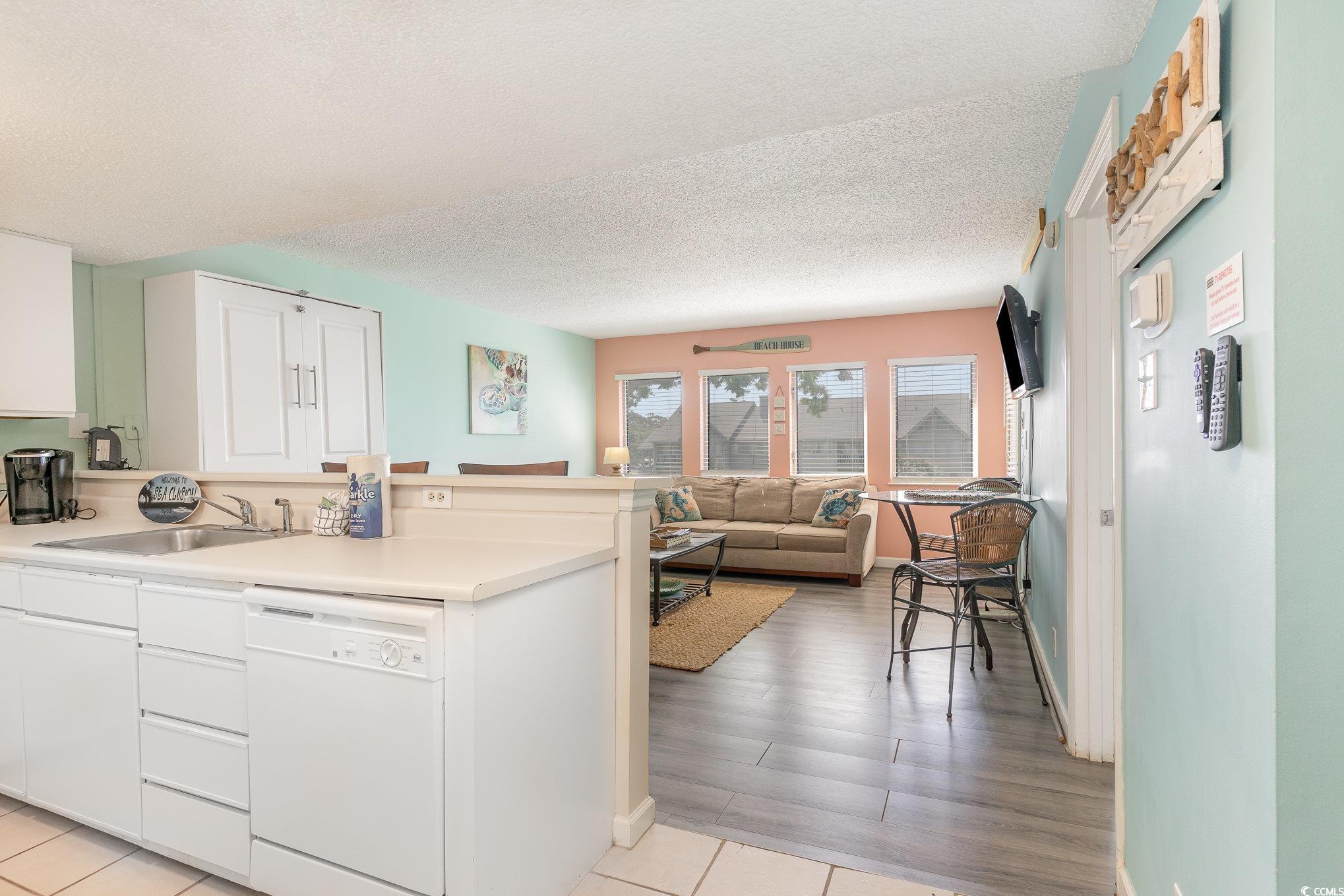 5905 S Kings Highway Property Photo 8