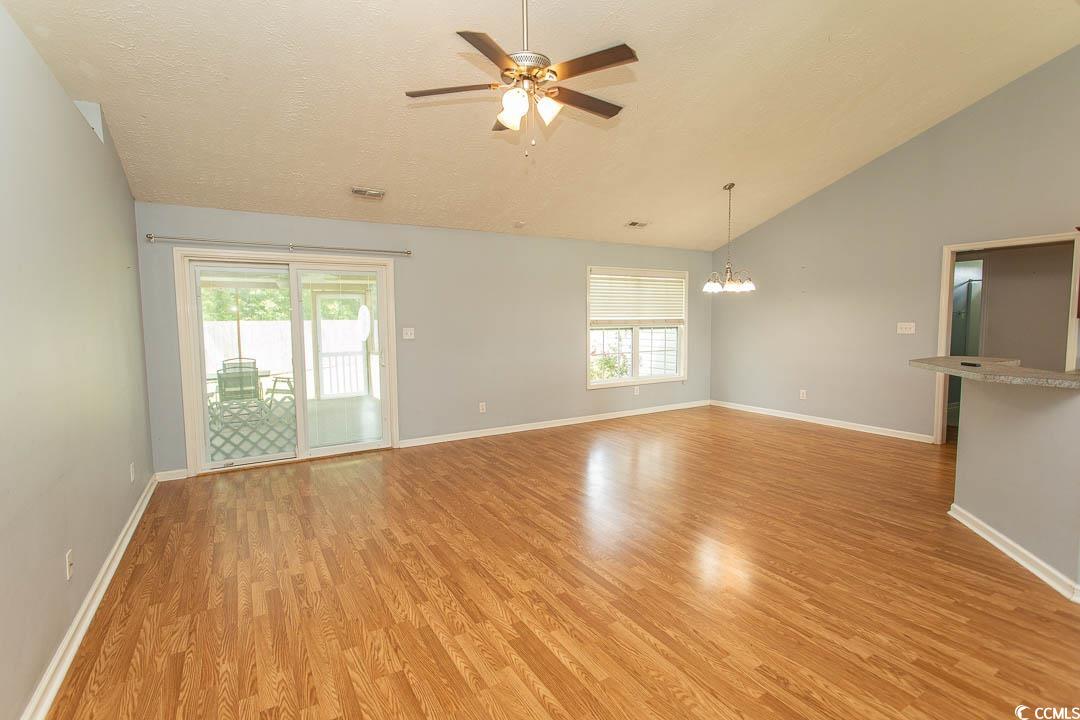 908 Hornbeam Ct. Property Photo 5
