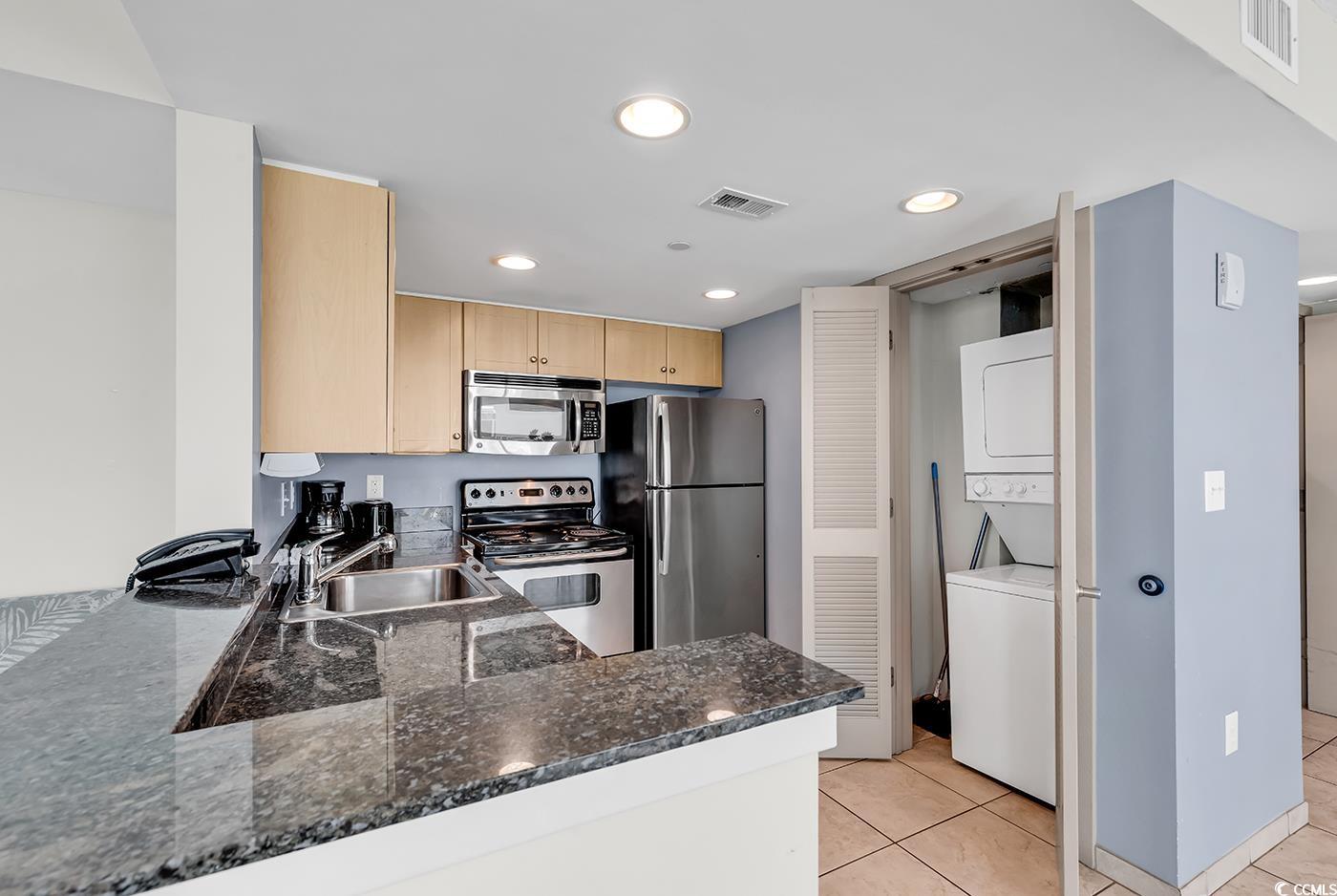 107 S Ocean Blvd. Property Photo 8