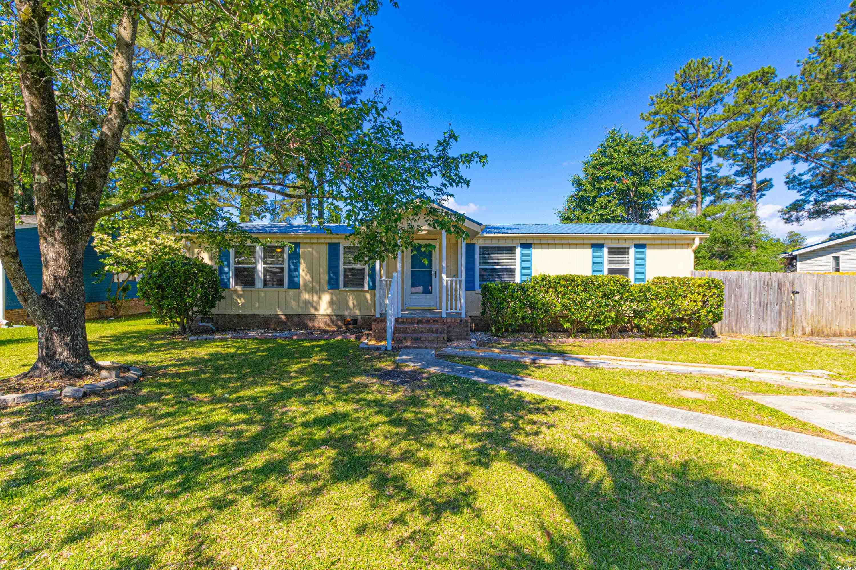 604 Reef Rd. Property Photo 1