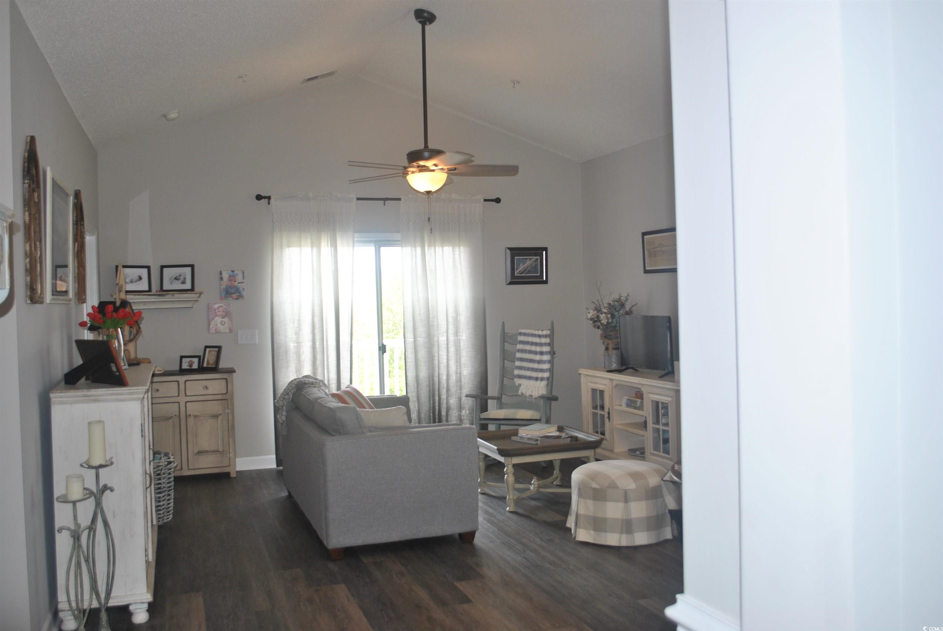 500 Wickham Dr. Property Photo 4