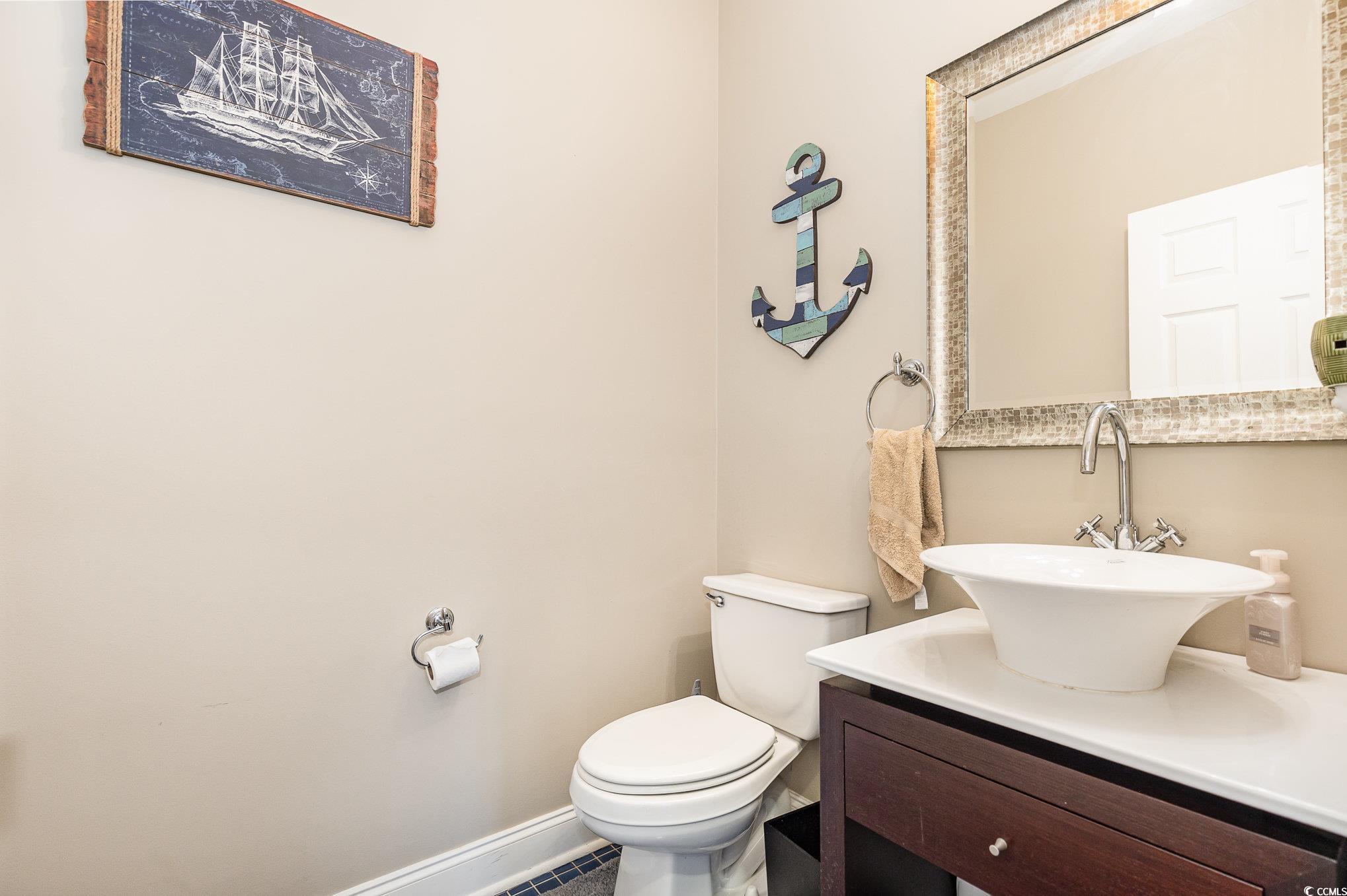3564 Brampton Dr. Property Photo 18