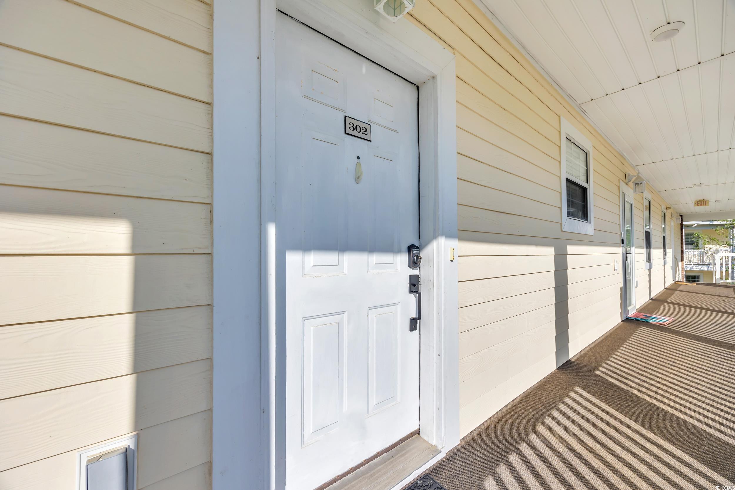 683 Riverwalk Dr. Property Photo 3