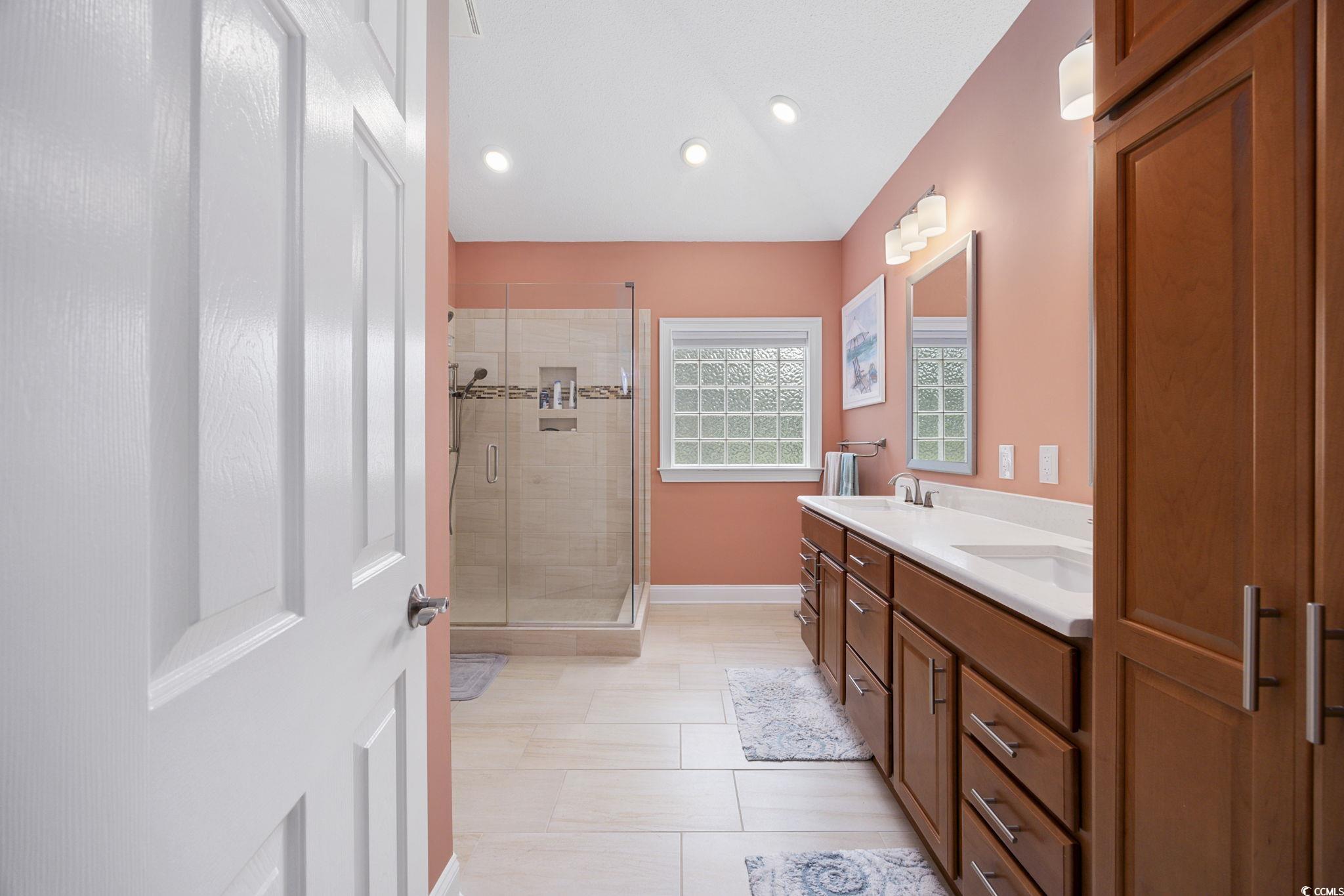 180 Waterhall Dr. Property Photo 25