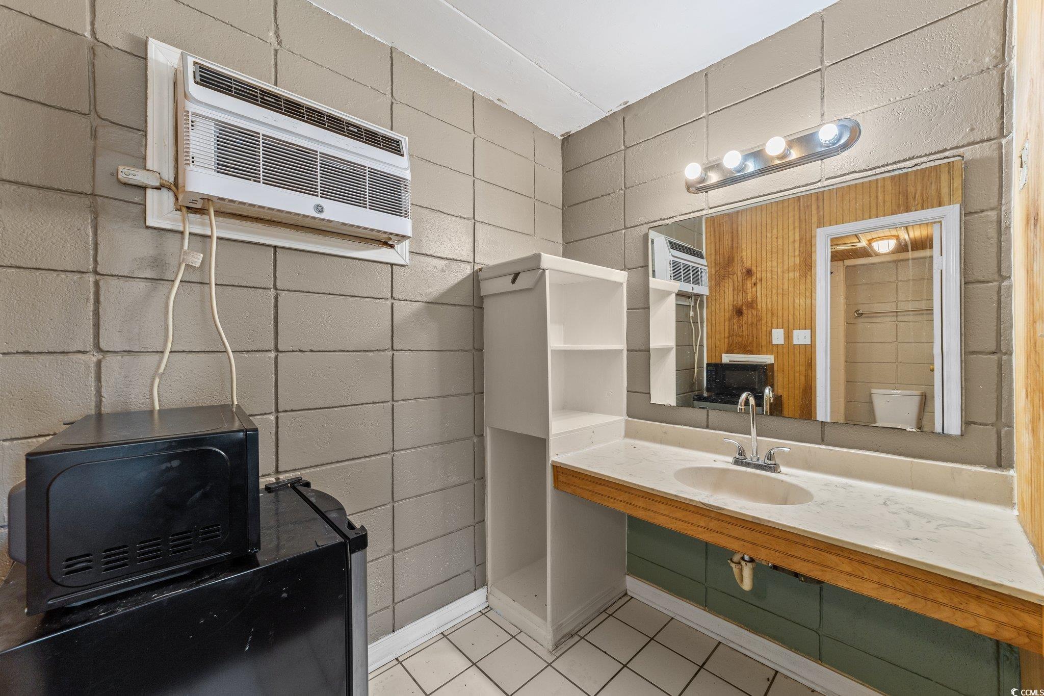 1443 Highway 17 Property Photo 12