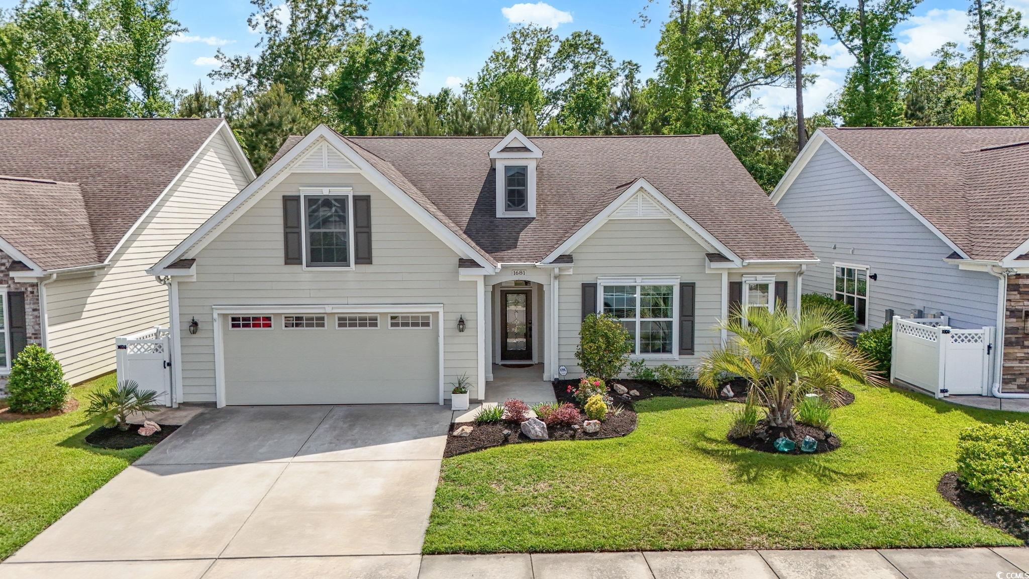 1681 Suncrest Dr. Property Photo 1