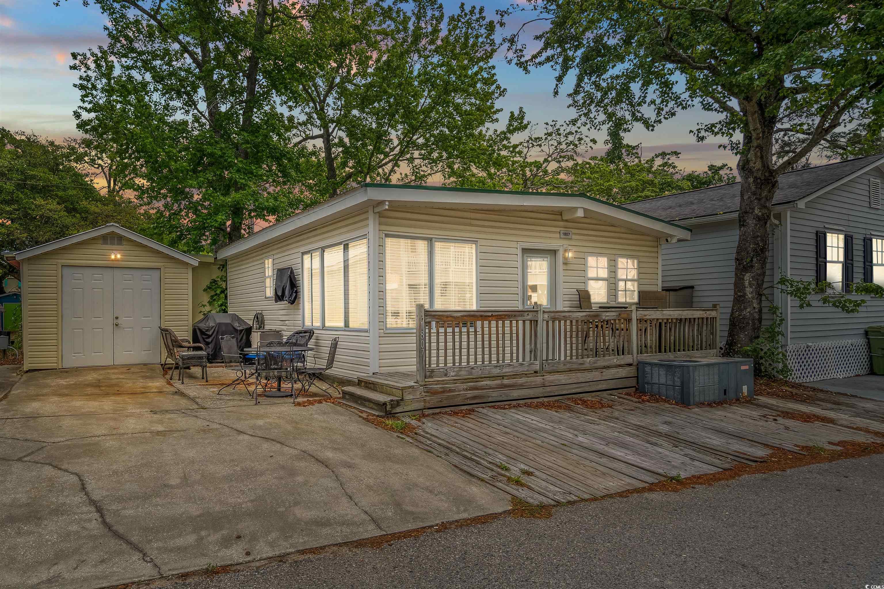 6001 - 1807 S Kings Hwy. Property Photo 1