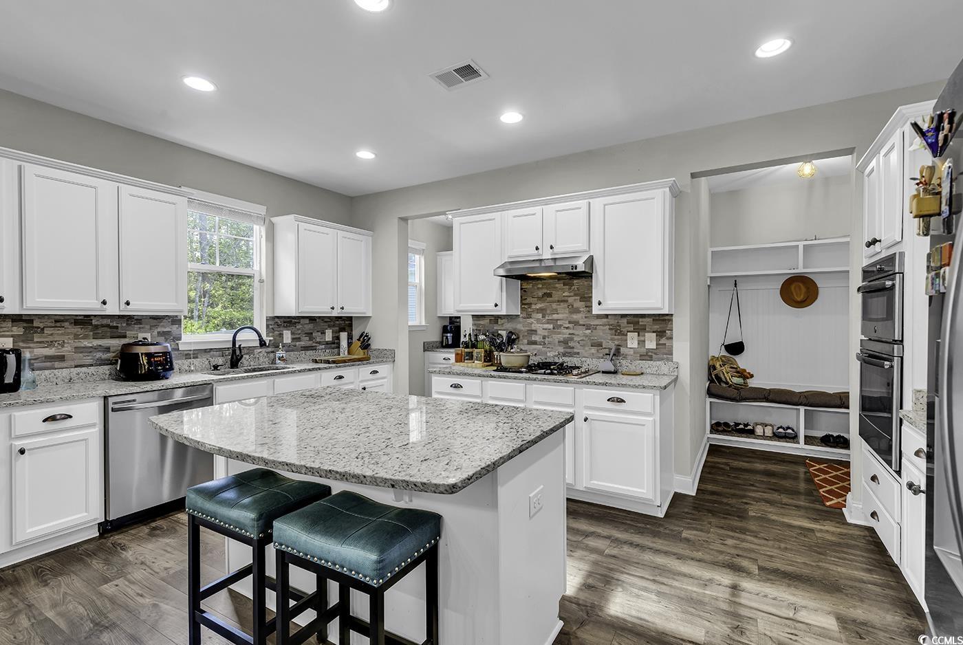 6239 Chadderton Circle Property Photo 8