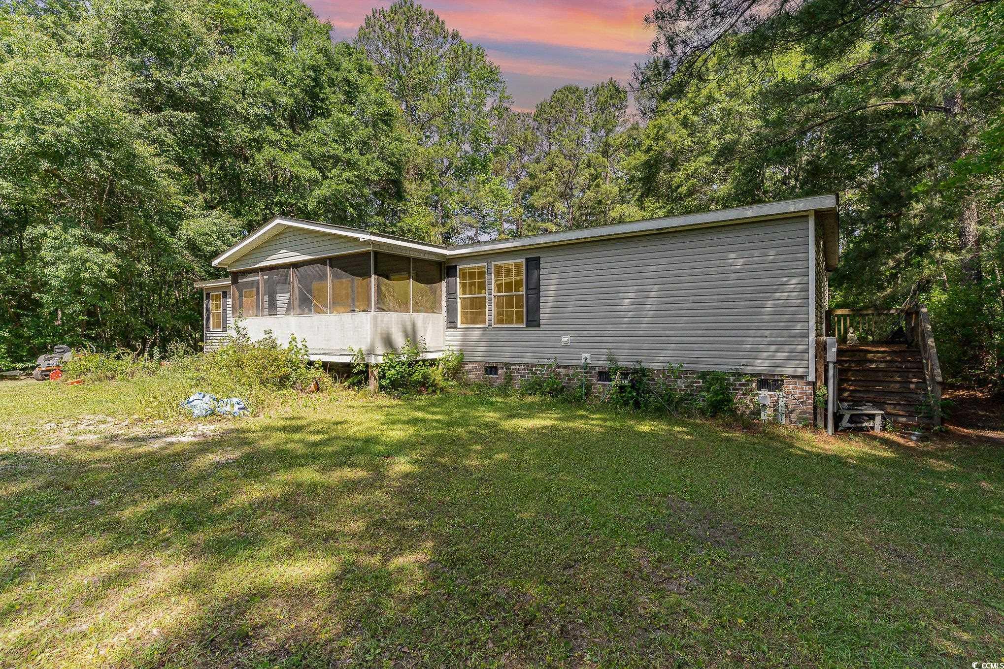 563 Old Pireway Rd. Property Photo 2