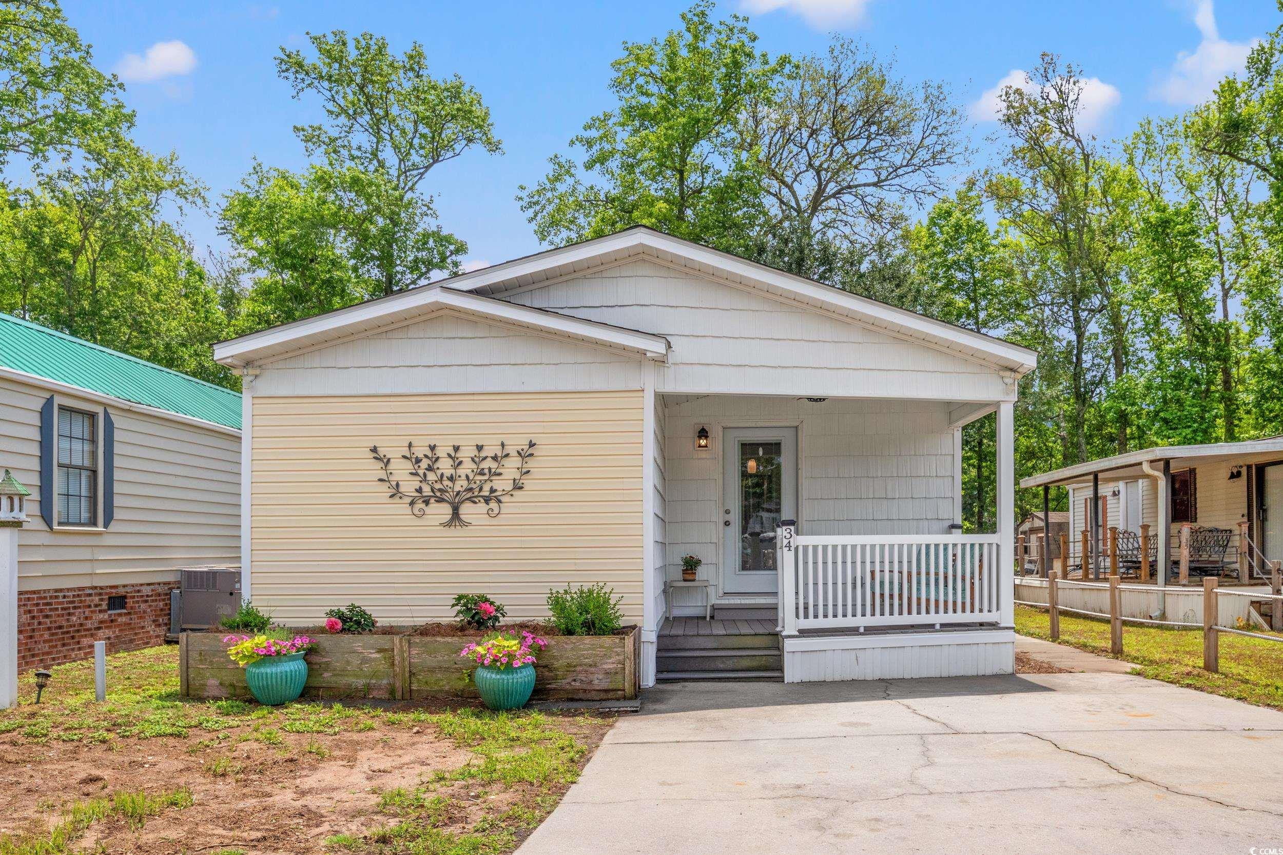 5400 Little River Neck Rd. Property Photo 1