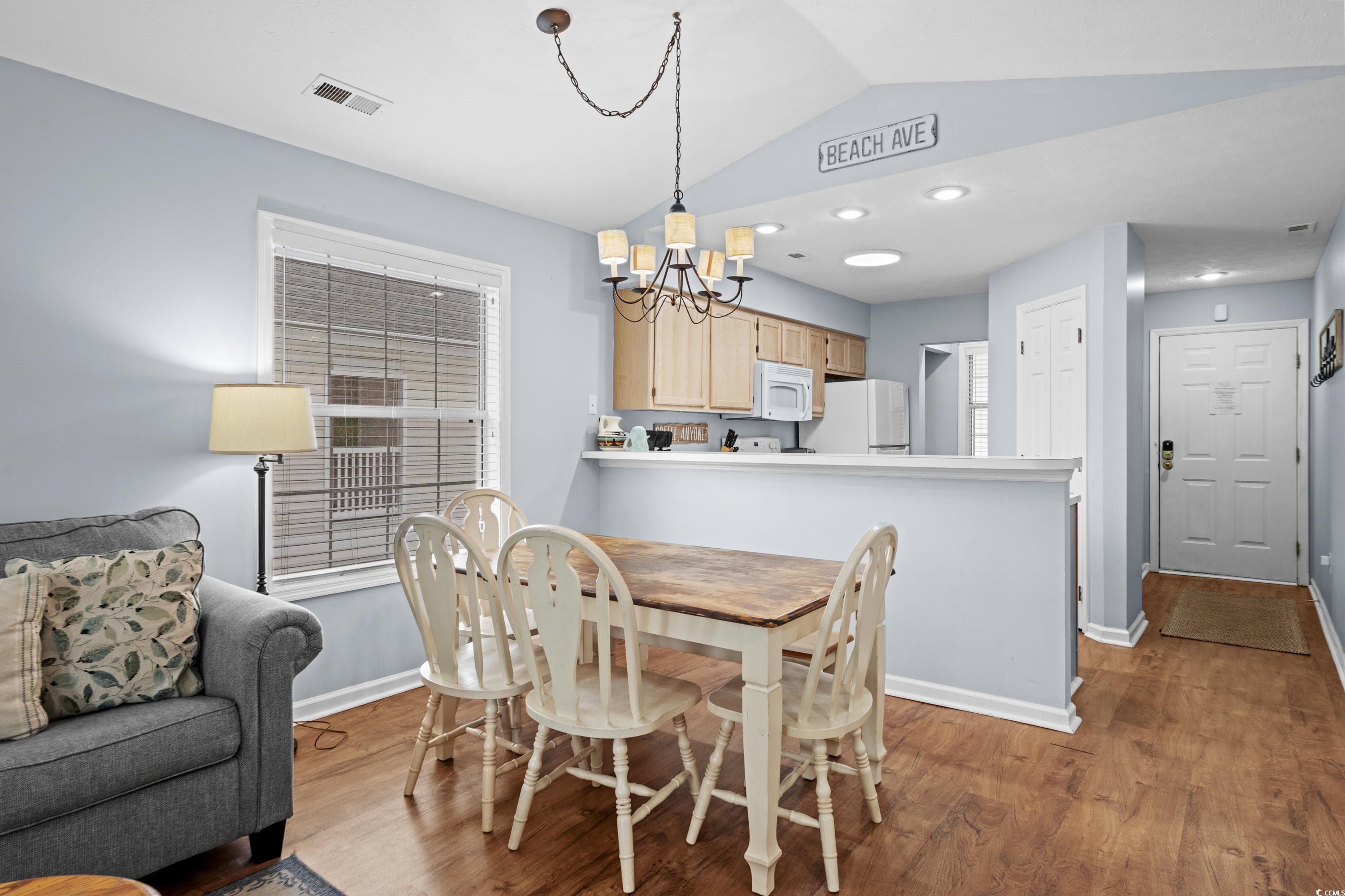 453 Red River Ct. Property Photo 5