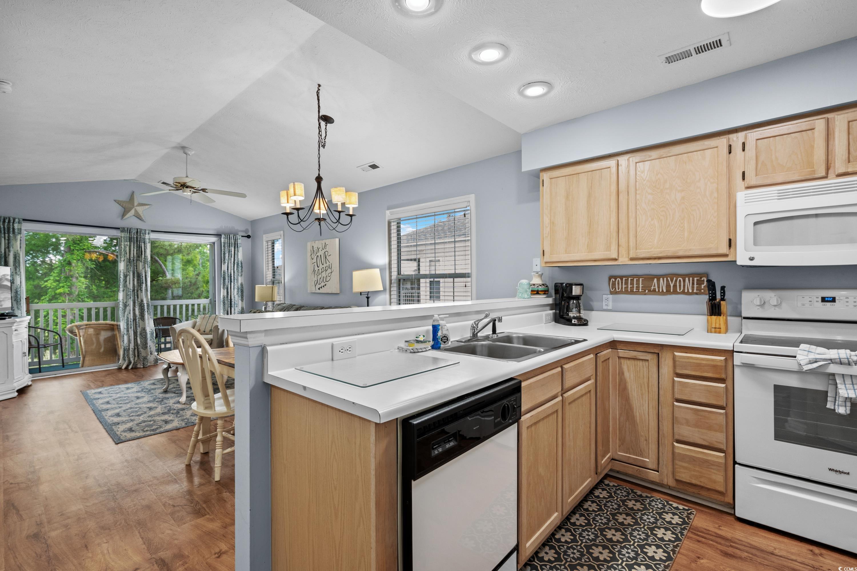 453 Red River Ct. Property Photo 8