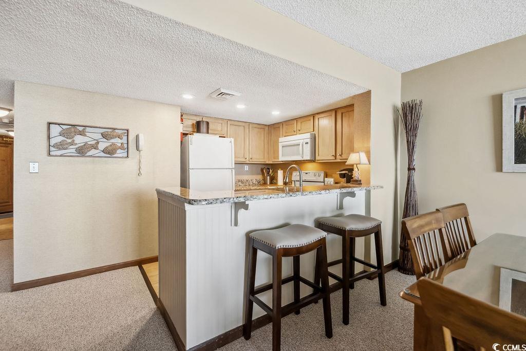 200 76th Ave. N Property Photo 4