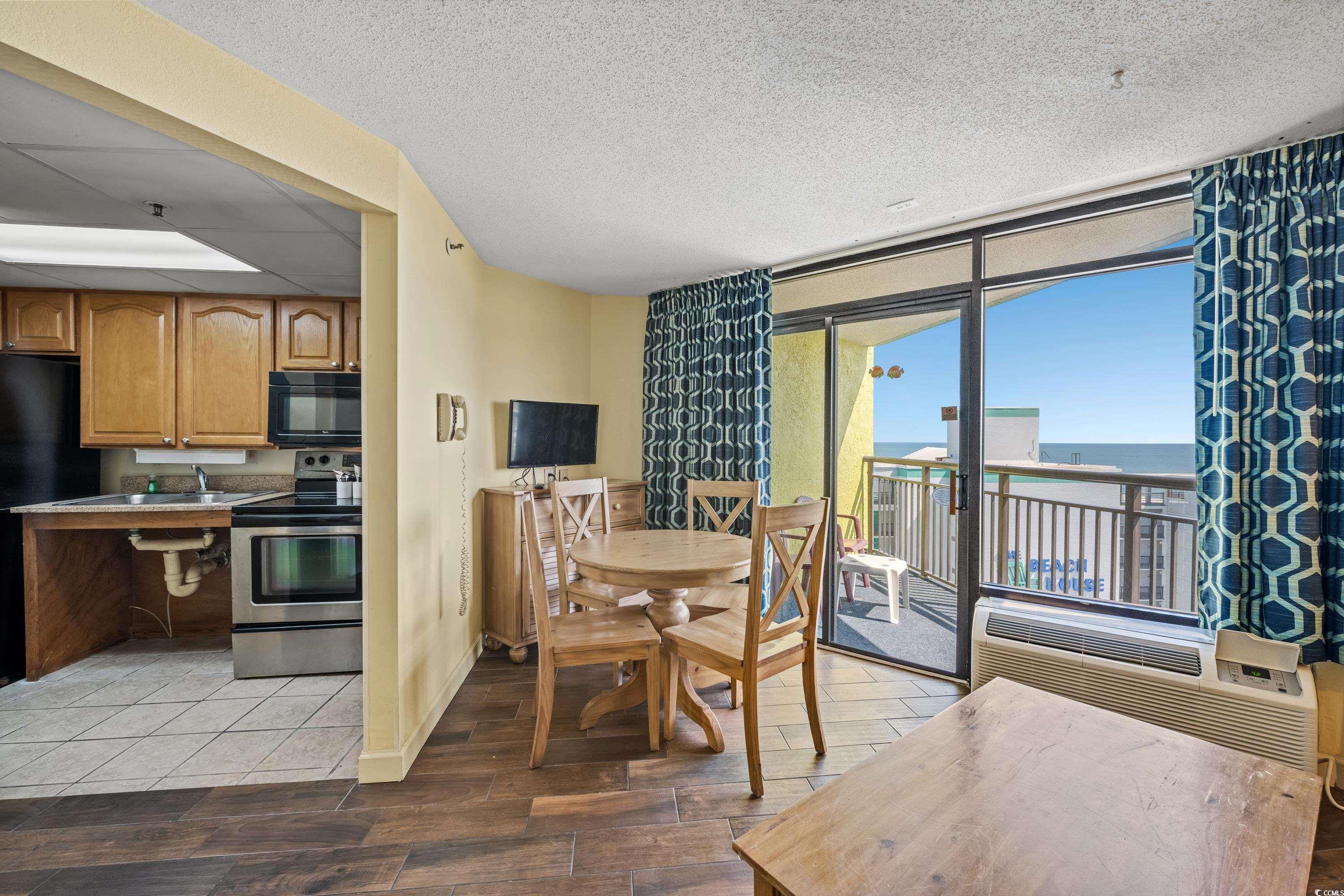 6804 N Ocean Blvd. Property Photo 5