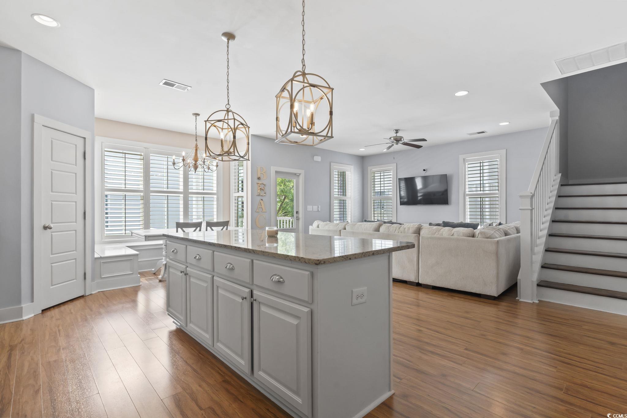 18 Coastal Breeze Trail Property Photo 6