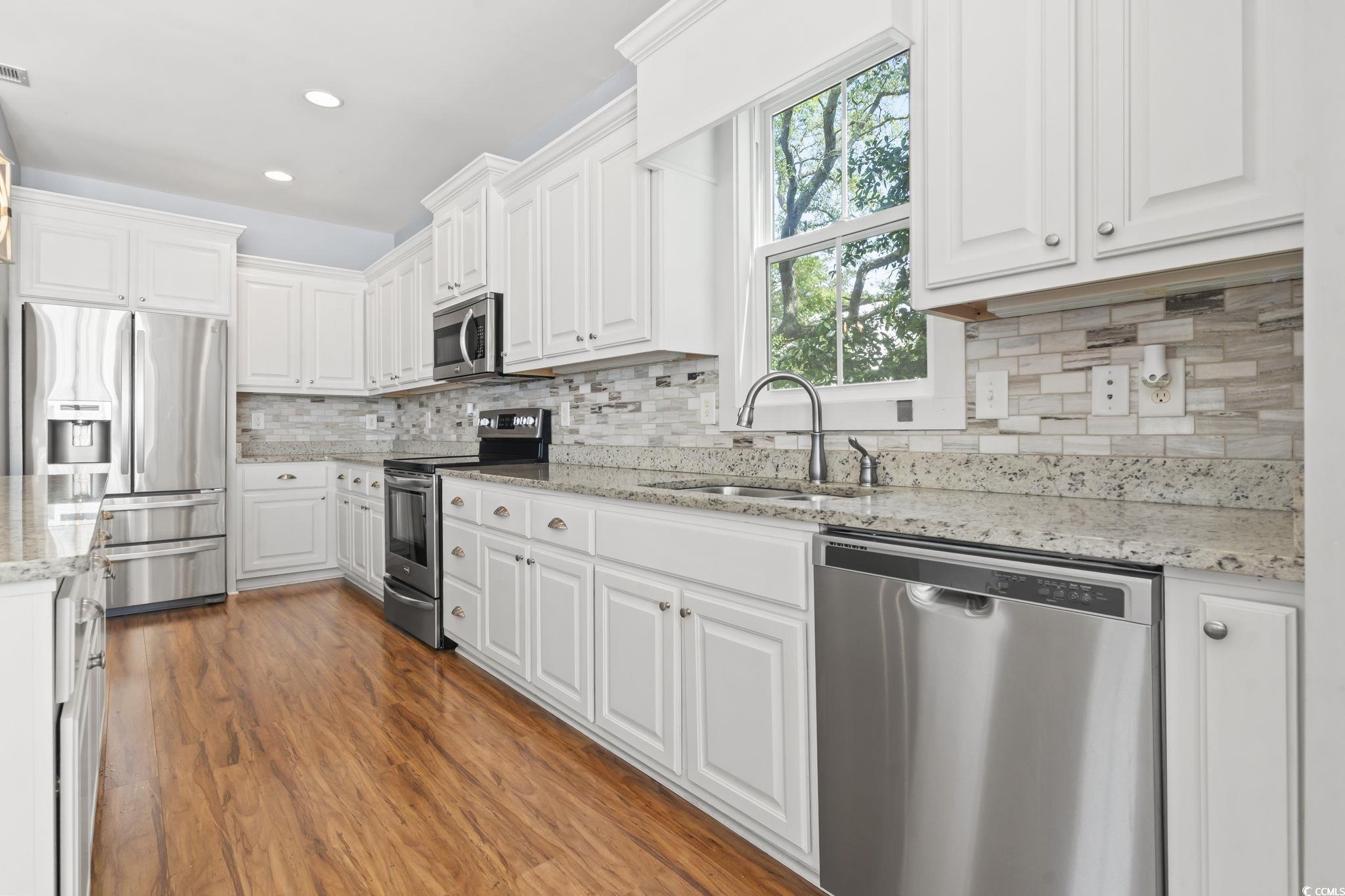 18 Coastal Breeze Trail Property Photo 7