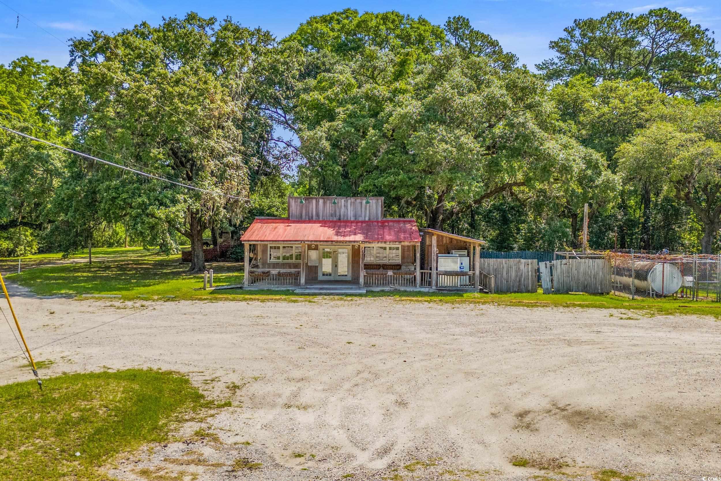 7113 South Island Rd. Property Photo 4