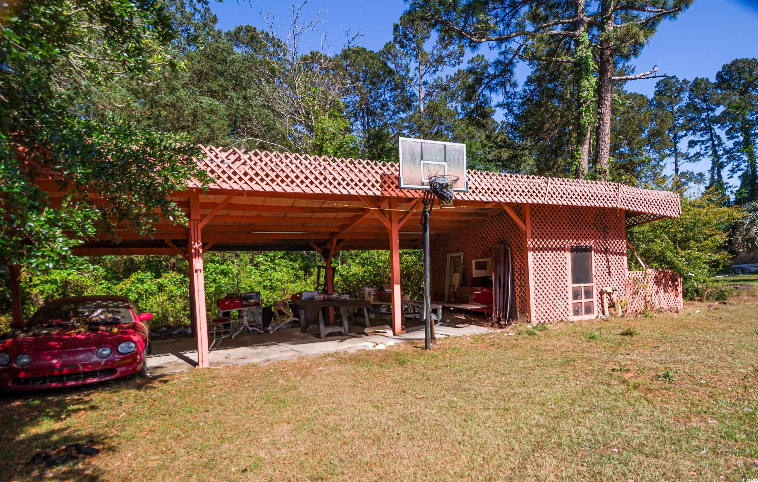 152 Gateway Dr. Property Photo 10