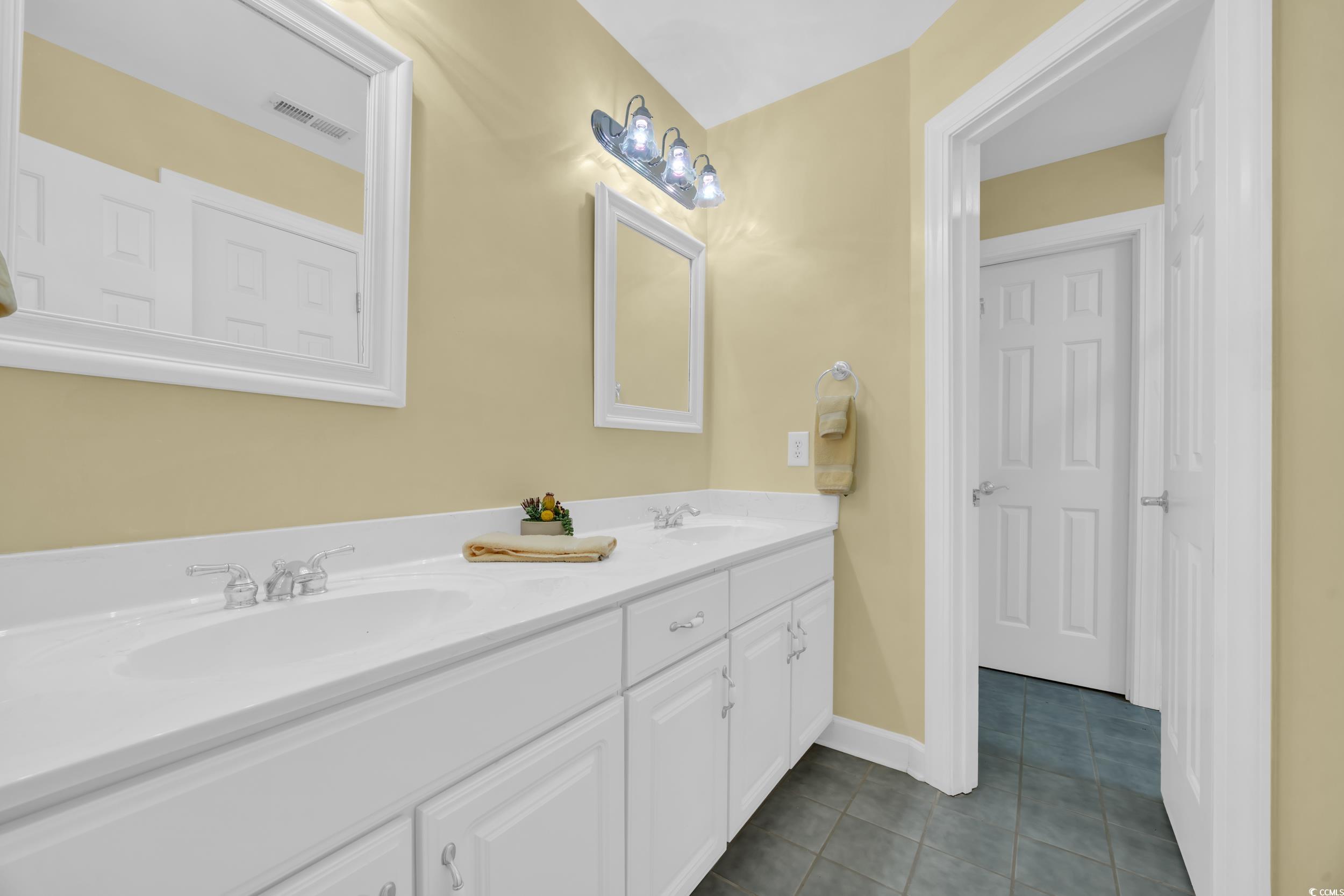 520 Chapman Loop Property Photo 20