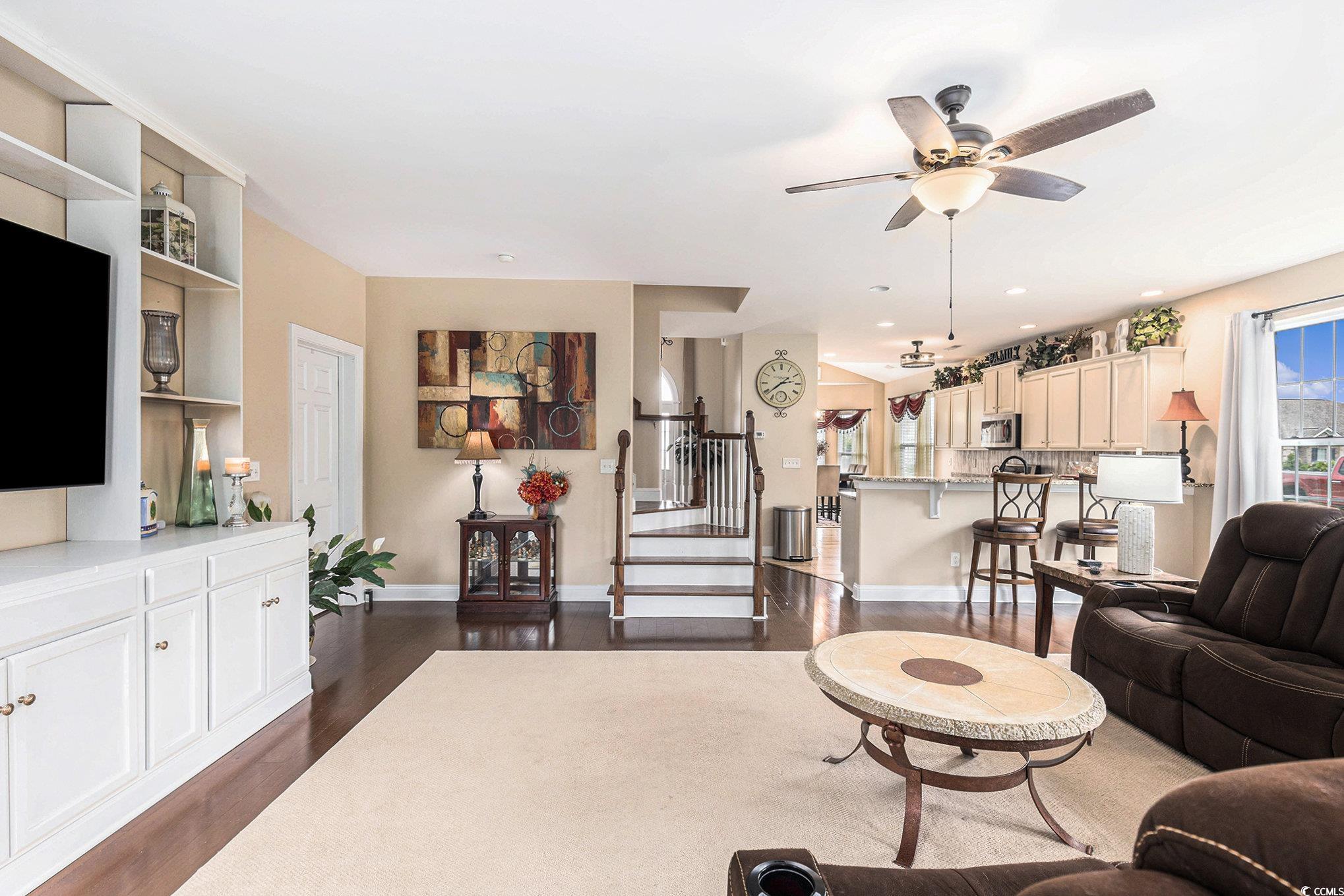 1367 Bermuda Grass Dr. Property Photo 8
