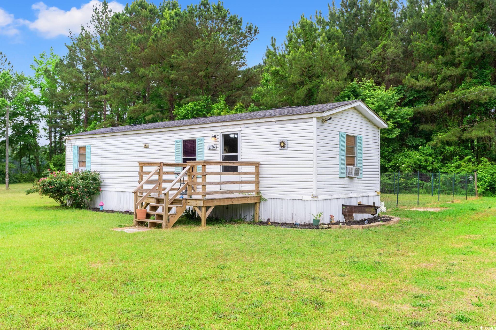 3796 Old Reaves Ferry Rd. Property Photo 3