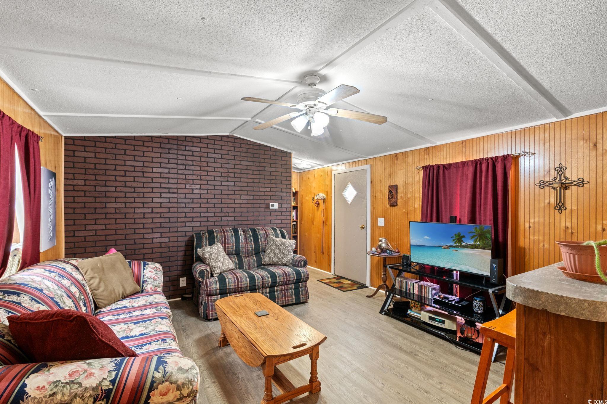 3796 Old Reaves Ferry Rd. Property Photo 6