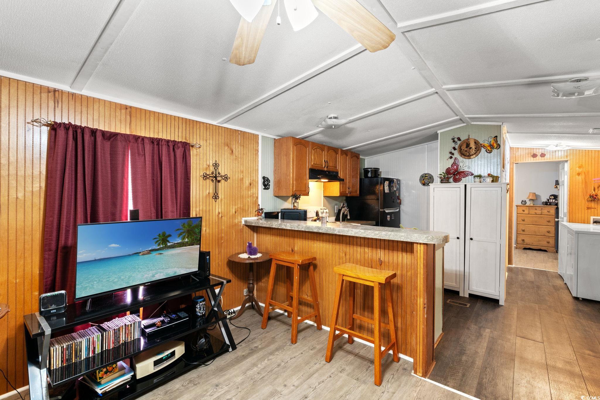 3796 Old Reaves Ferry Rd. Property Photo 8